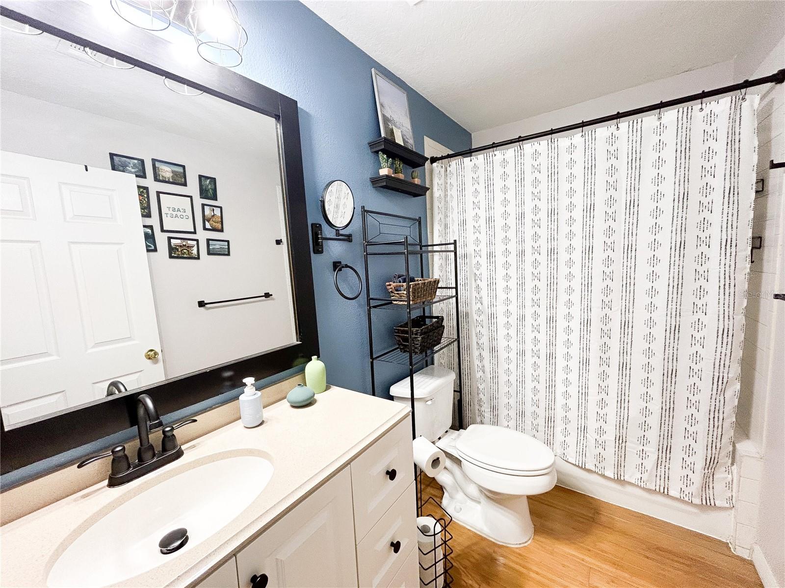 Image 33 of 63 For 312 Hull Avenue