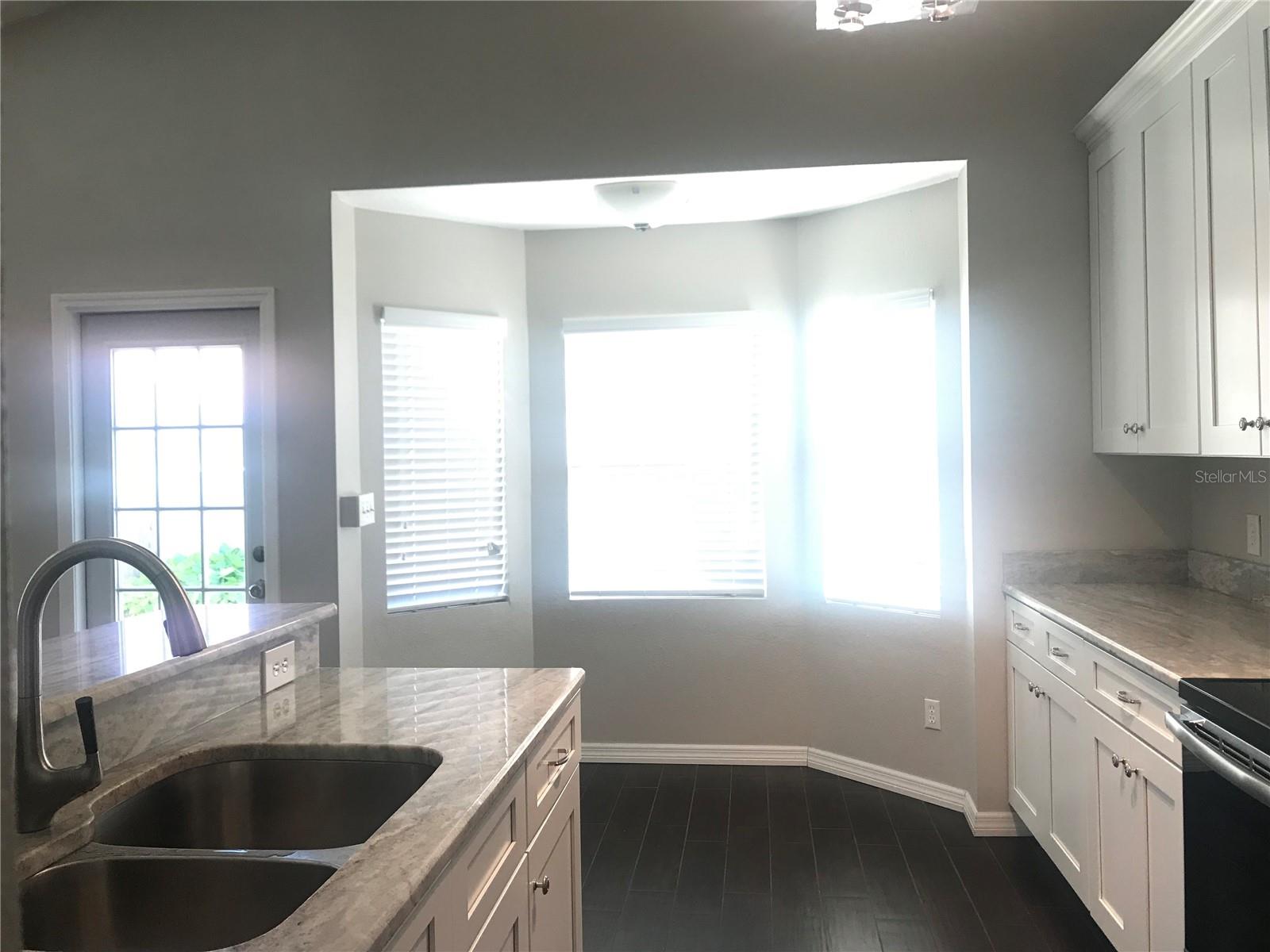 Image 14 of 49 For 10969 Norcross Circle