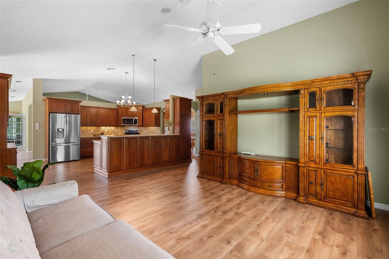 Image 13 of 79 For 4830 Summerbridge Circle