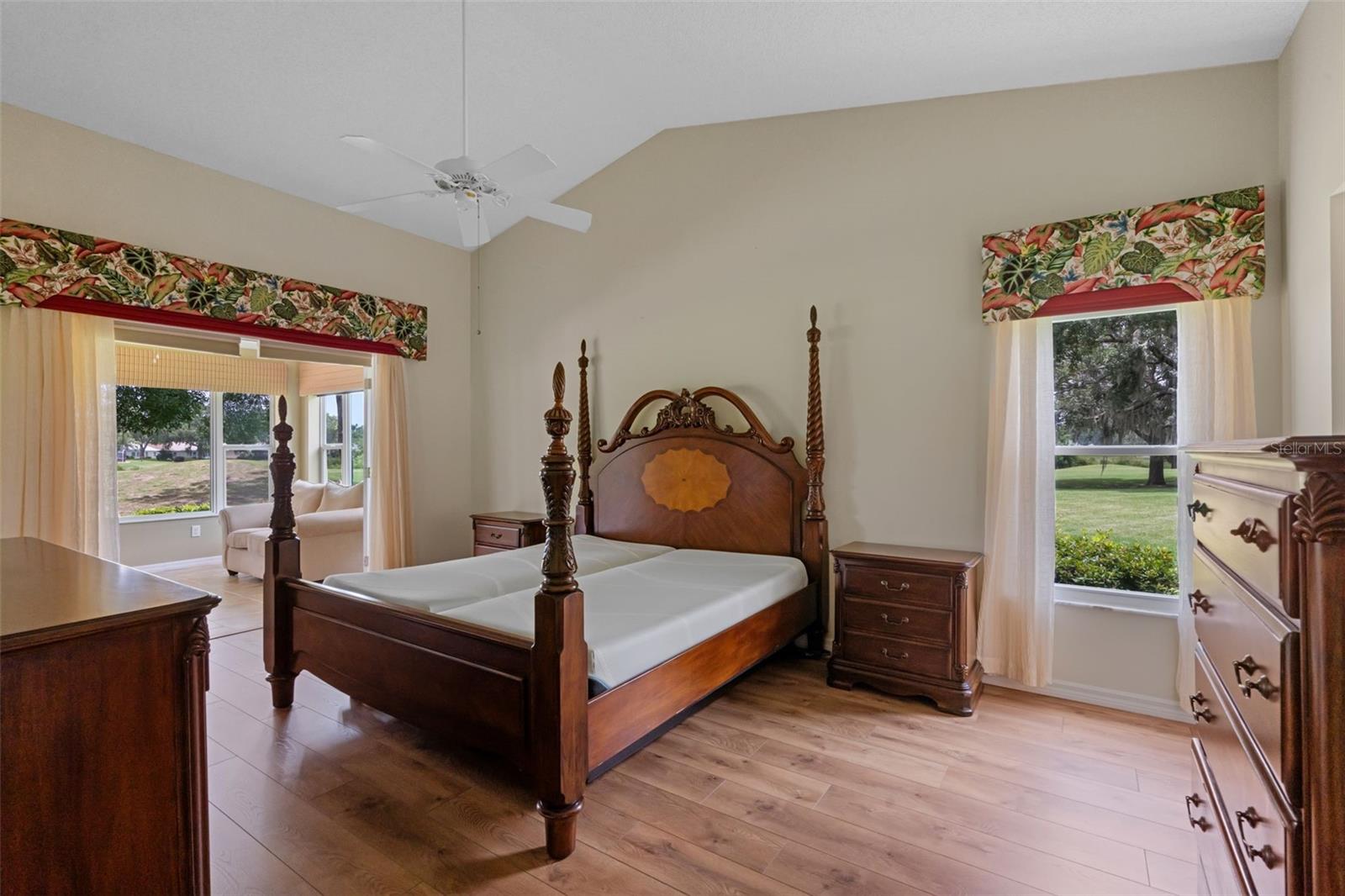 Image 32 of 79 For 4830 Summerbridge Circle