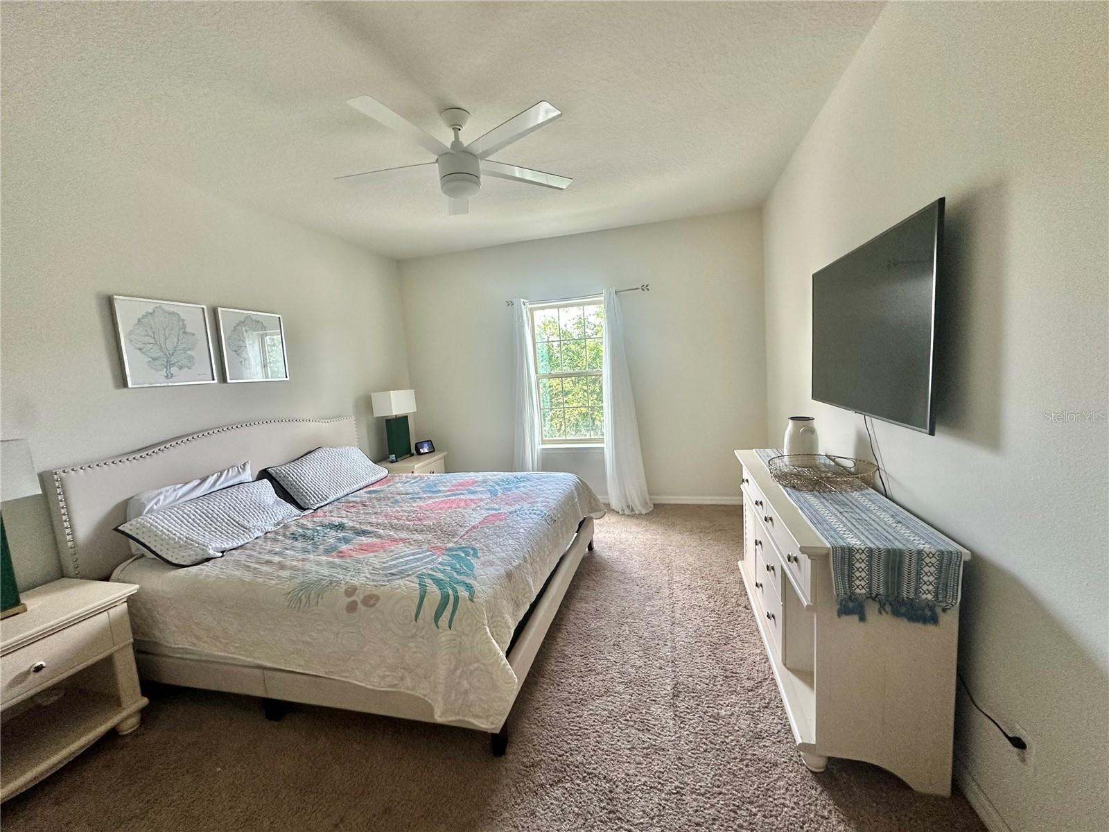 Image 33 of 41 For 14117 Larkspur Lake Drive