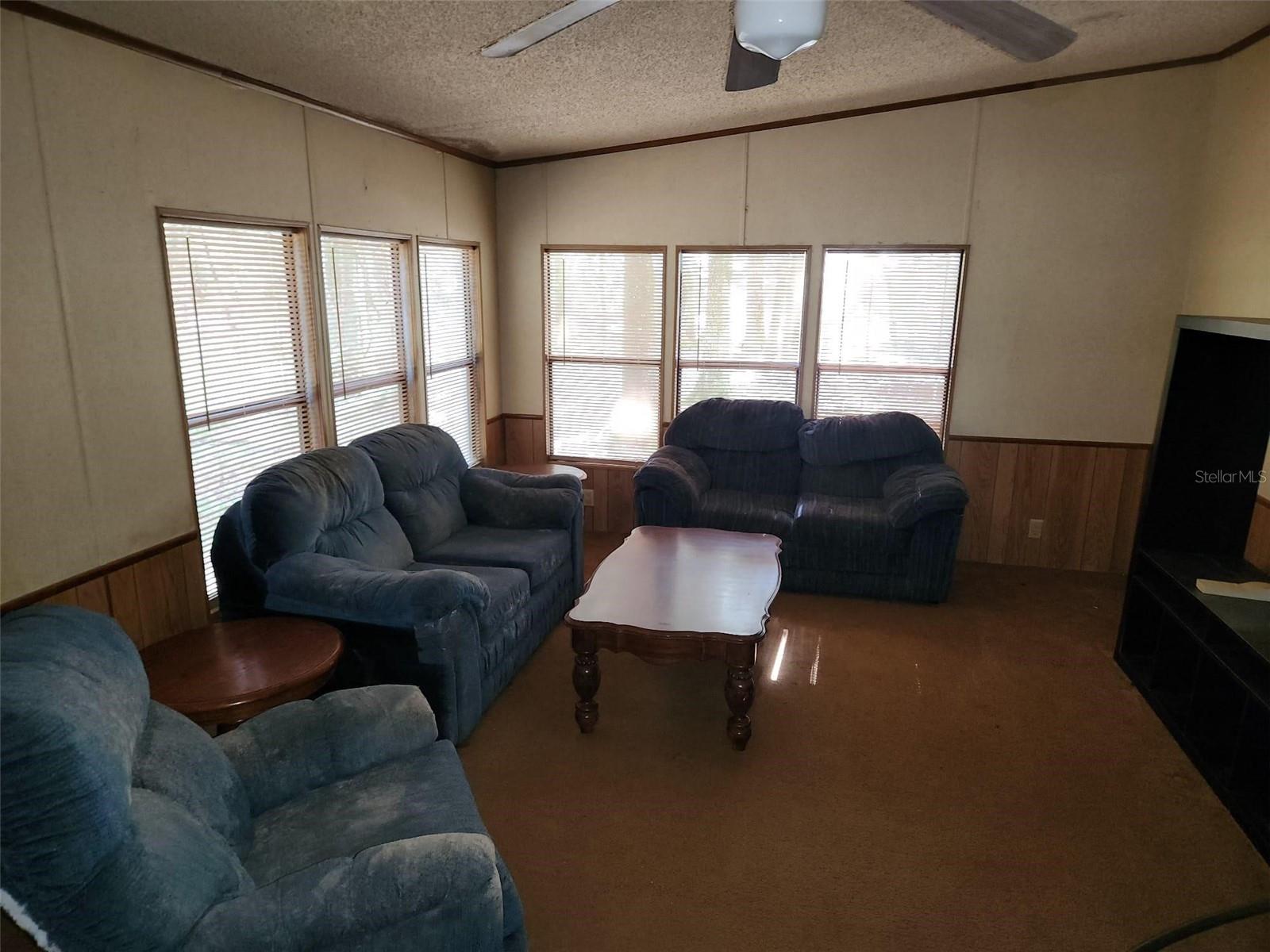 Image 2 of 7 For 230 212th Avenue