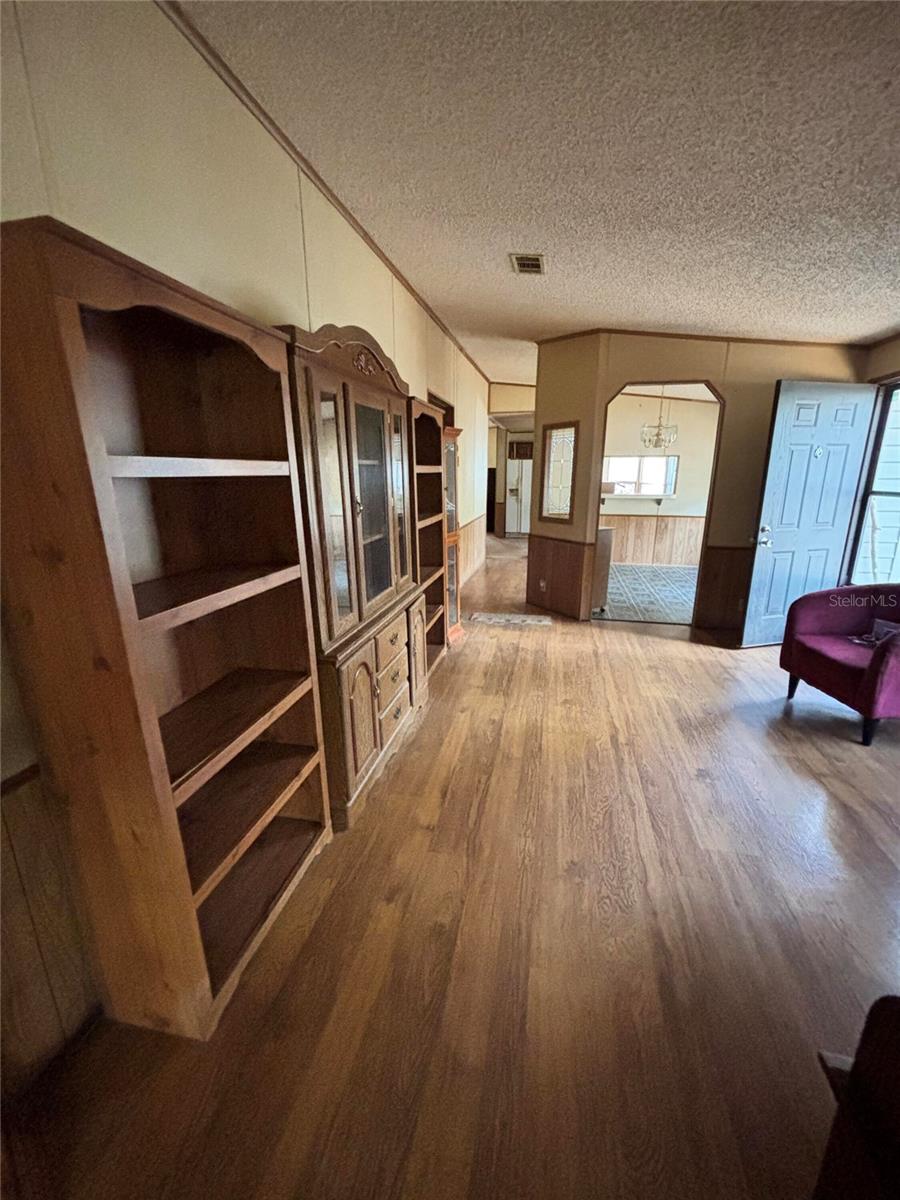 Image 4 of 7 For 230 212th Avenue