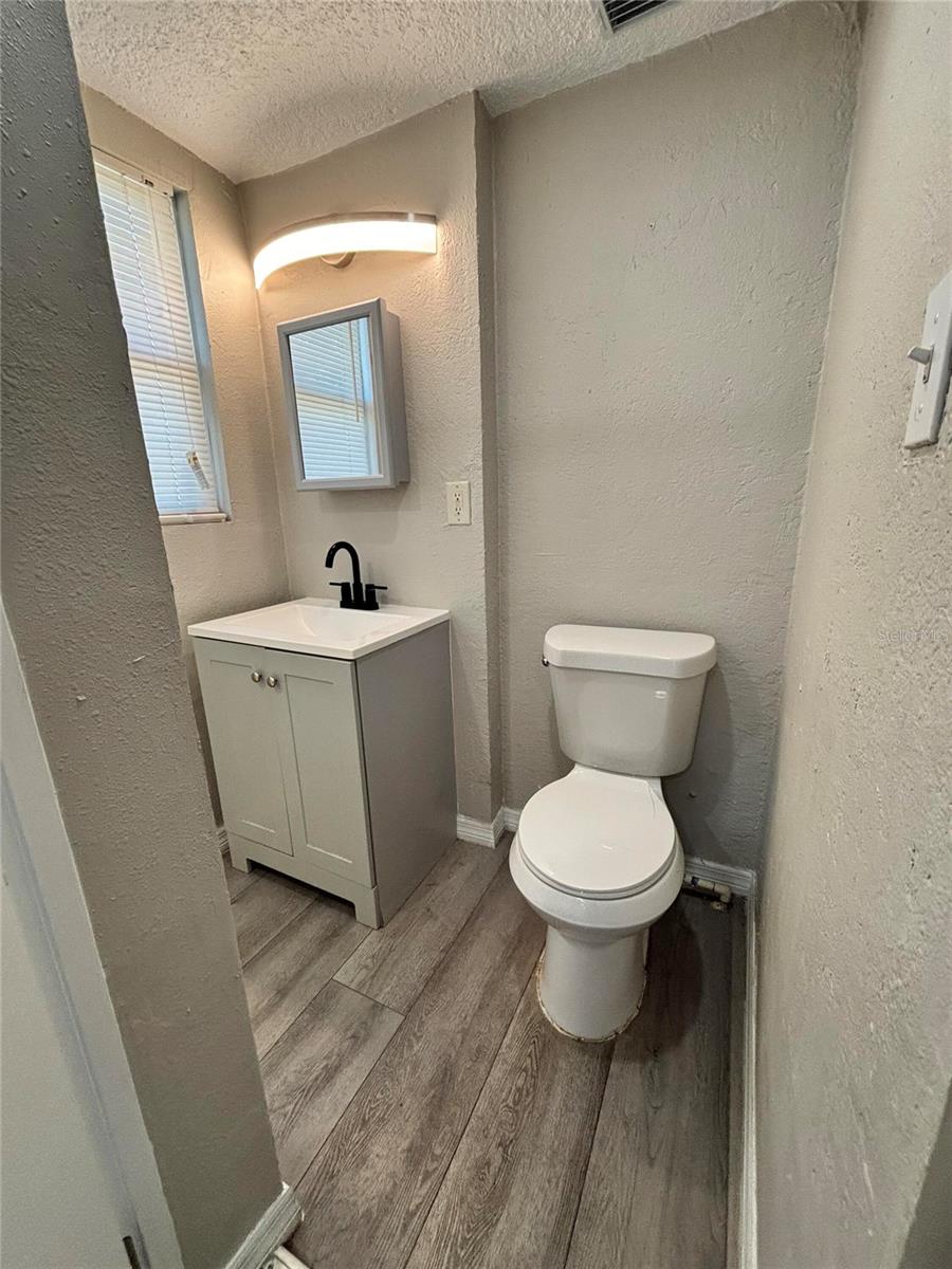 Image 12 of 17 For 5015 29th Street