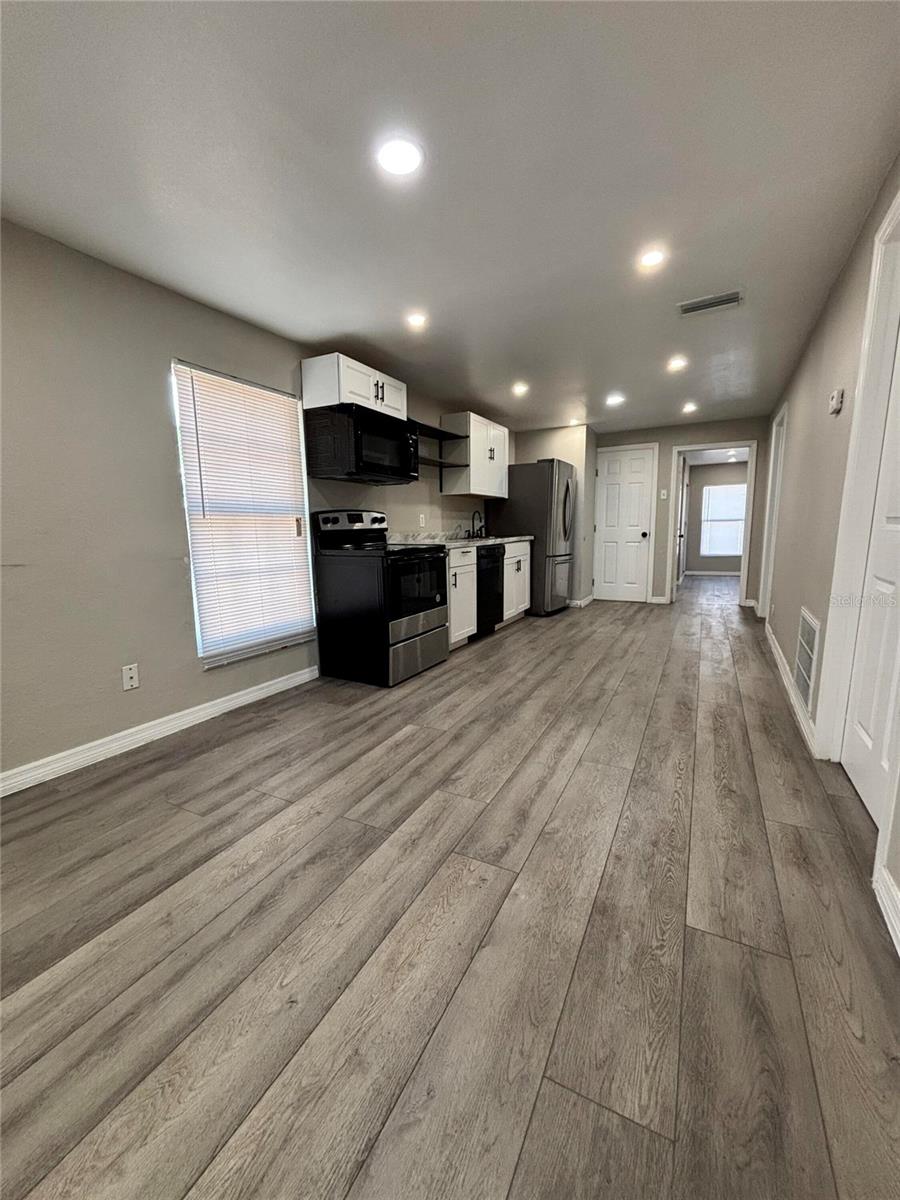 Image 7 of 17 For 5015 29th Street
