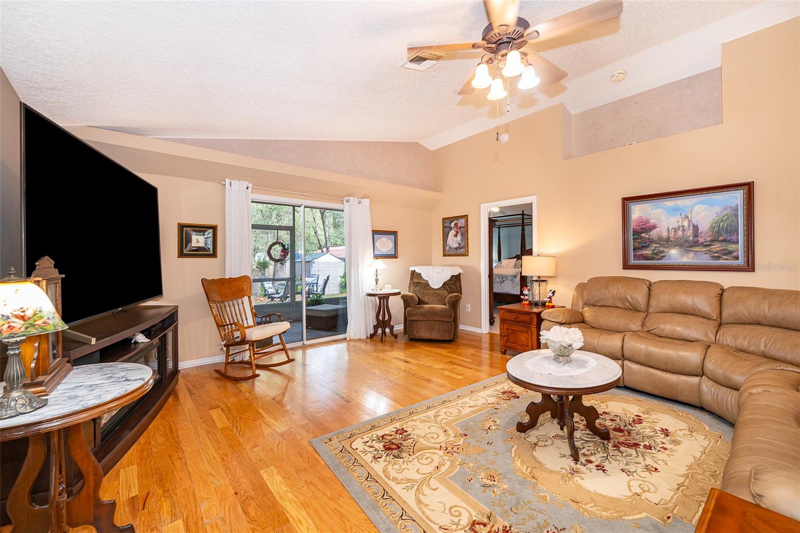 Image 15 of 24 For 39939 Parkinsonia Street