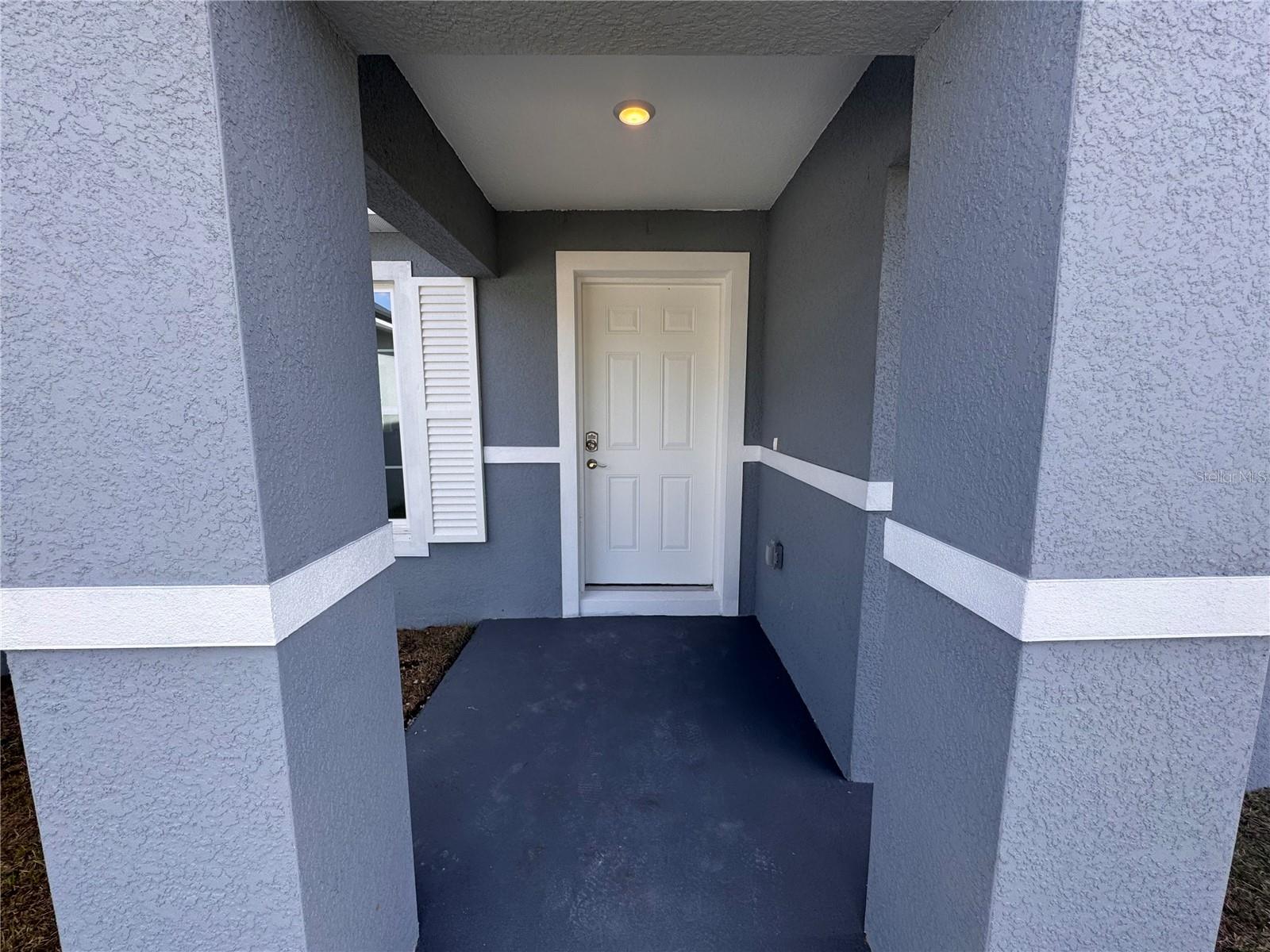 Image 3 of 46 For 7305 Sun N Lake Boulevard