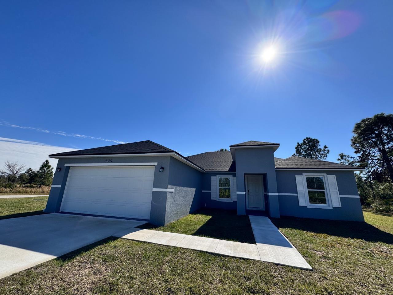 Image 41 of 46 For 7305 Sun N Lake Boulevard