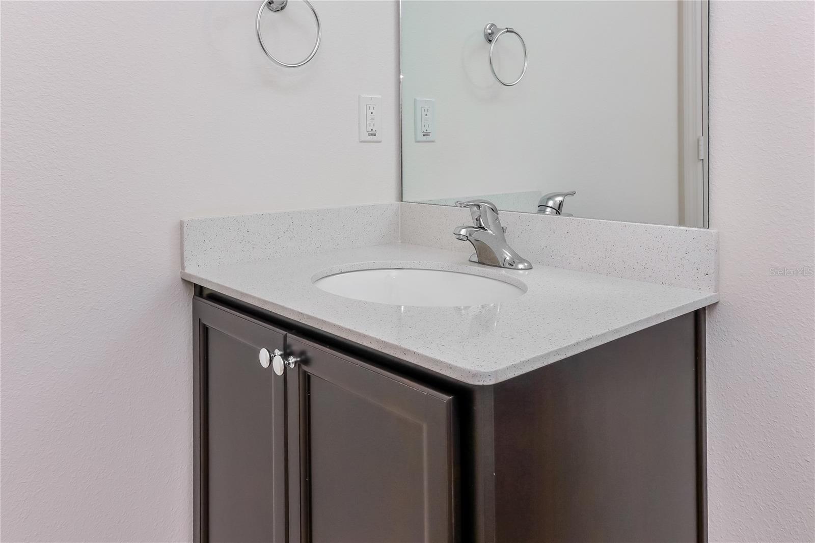Image 13 of 16 For 2136 Peyto Way