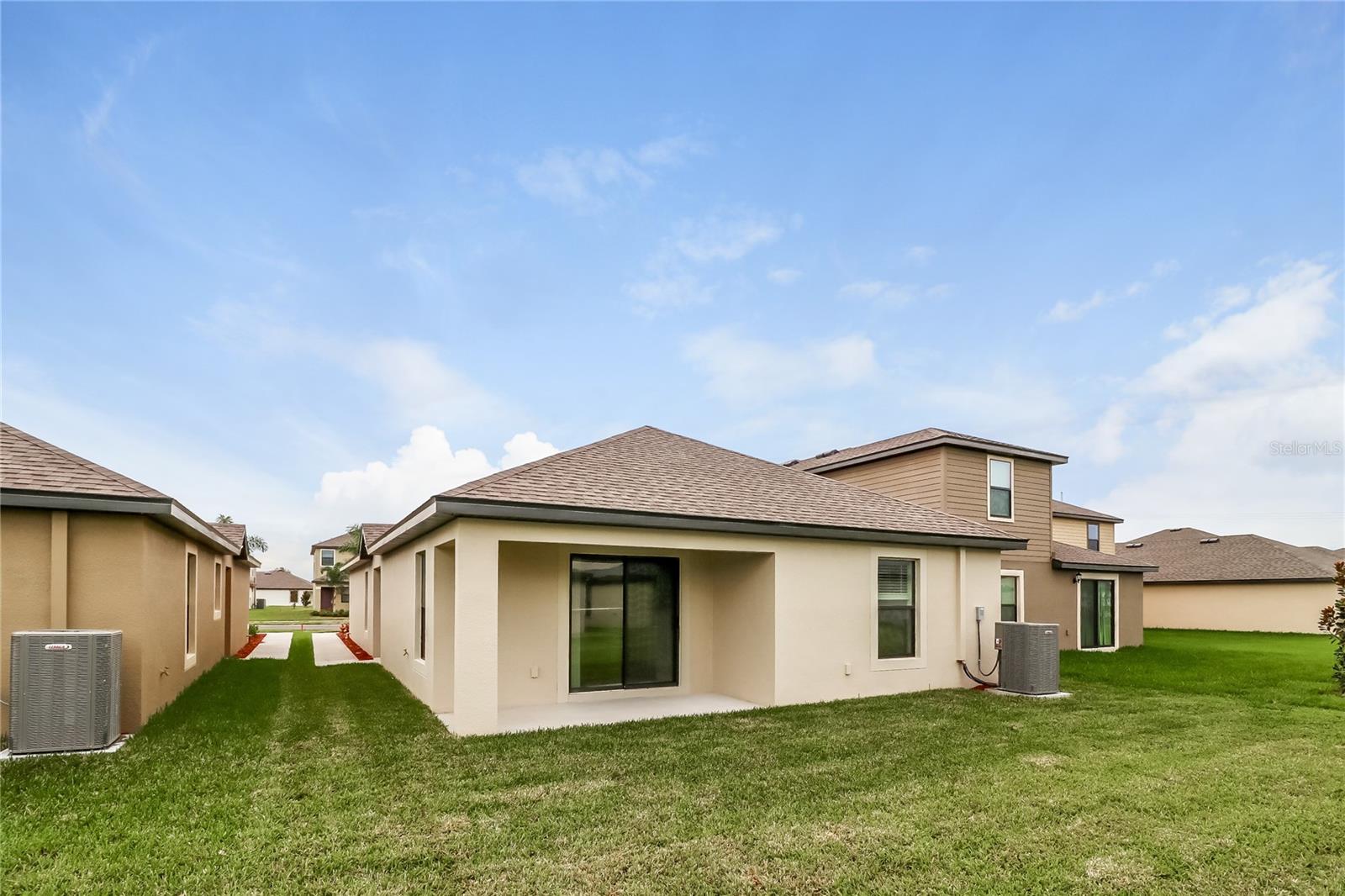 Image 15 of 16 For 2136 Peyto Way