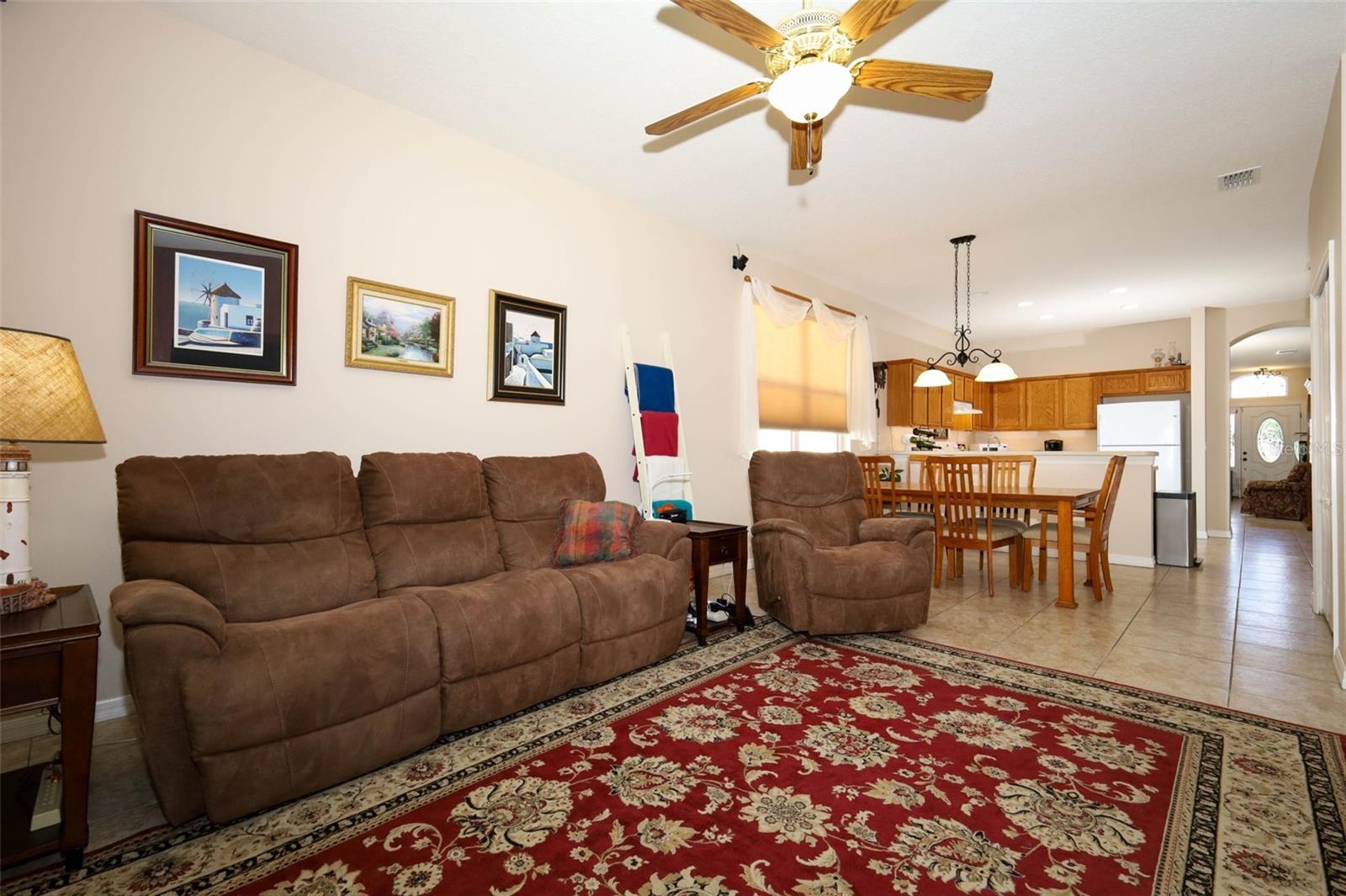 Image 18 of 52 For 4954 Alavista Drive