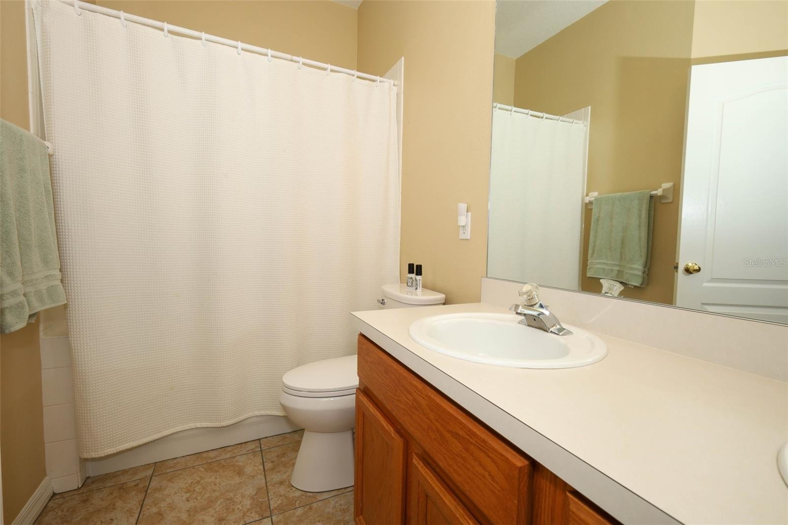 Image 31 of 52 For 4954 Alavista Drive