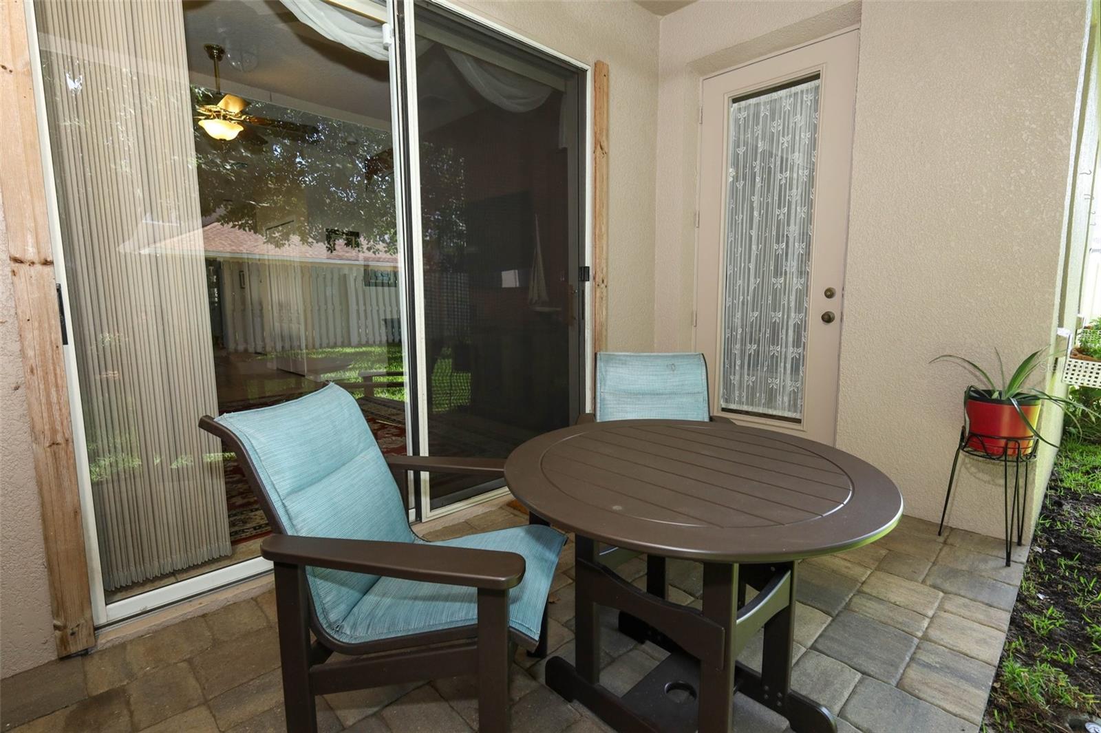 Image 36 of 52 For 4954 Alavista Drive