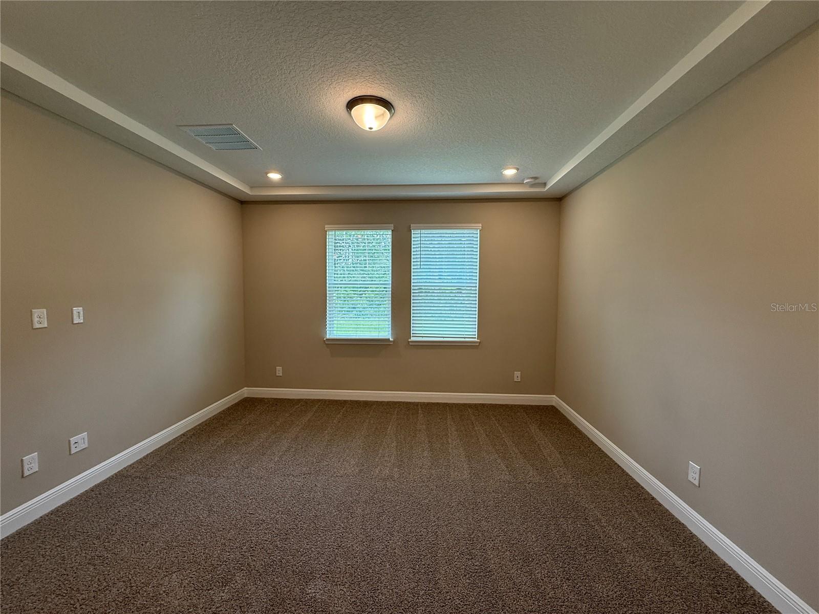 Image 6 of 17 For 368 Birkdale Drive