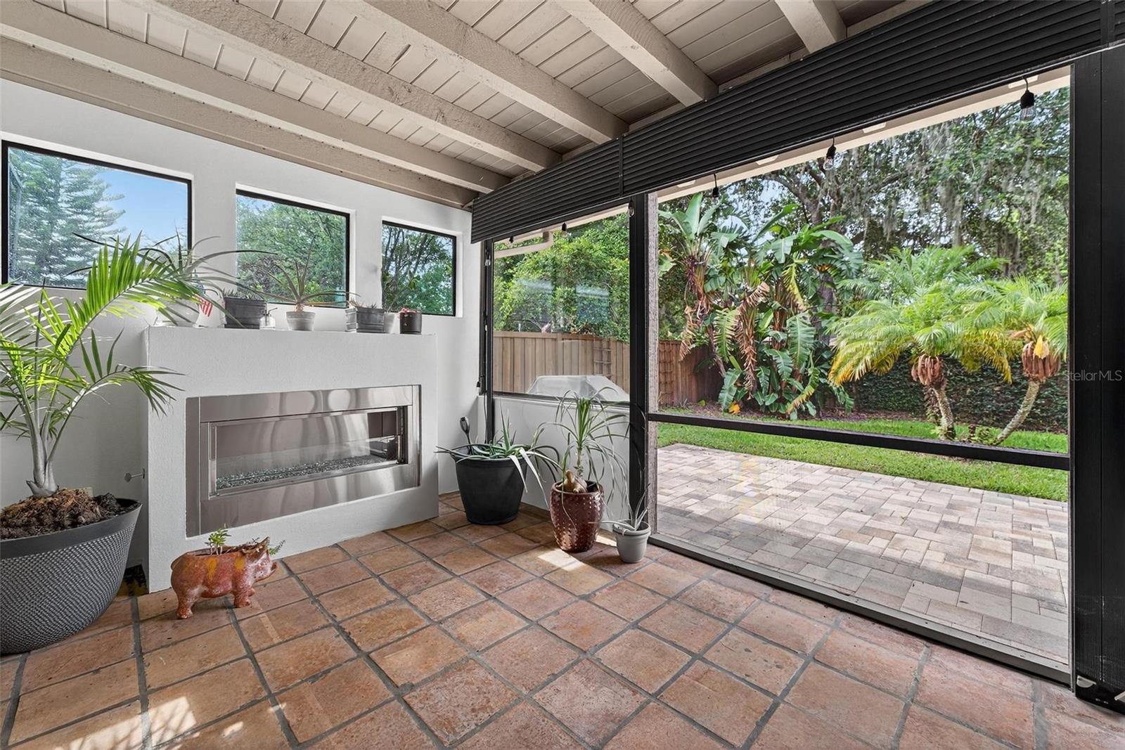 Image 46 of 72 For 830 Oak Street