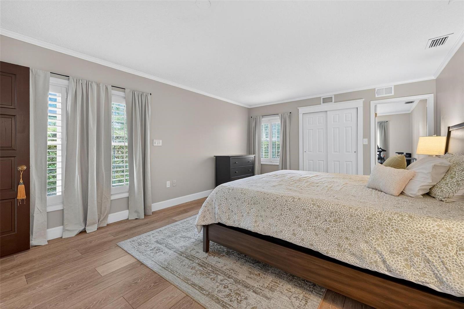 Image 61 of 72 For 830 Oak Street
