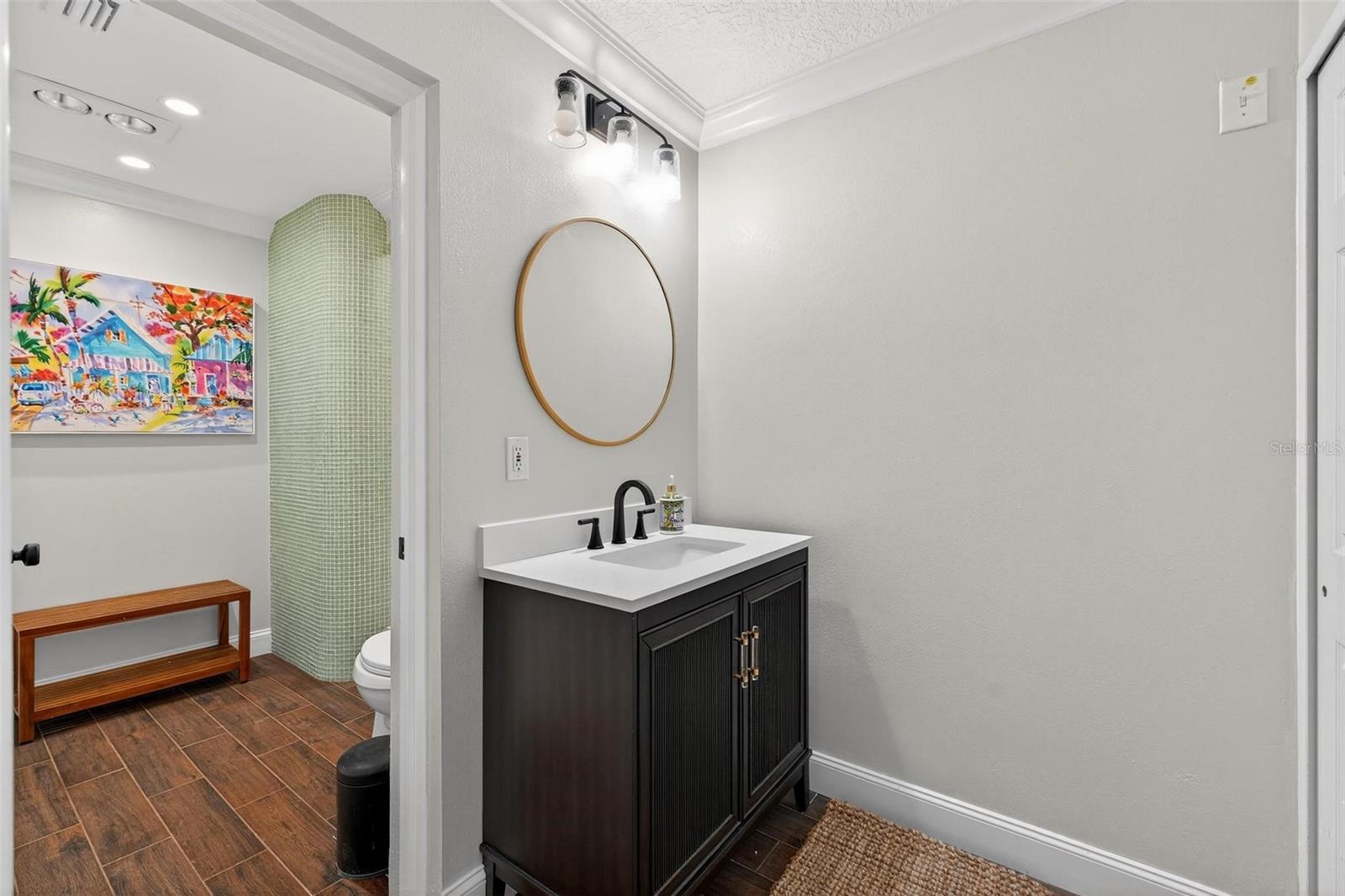 Image 62 of 72 For 830 Oak Street