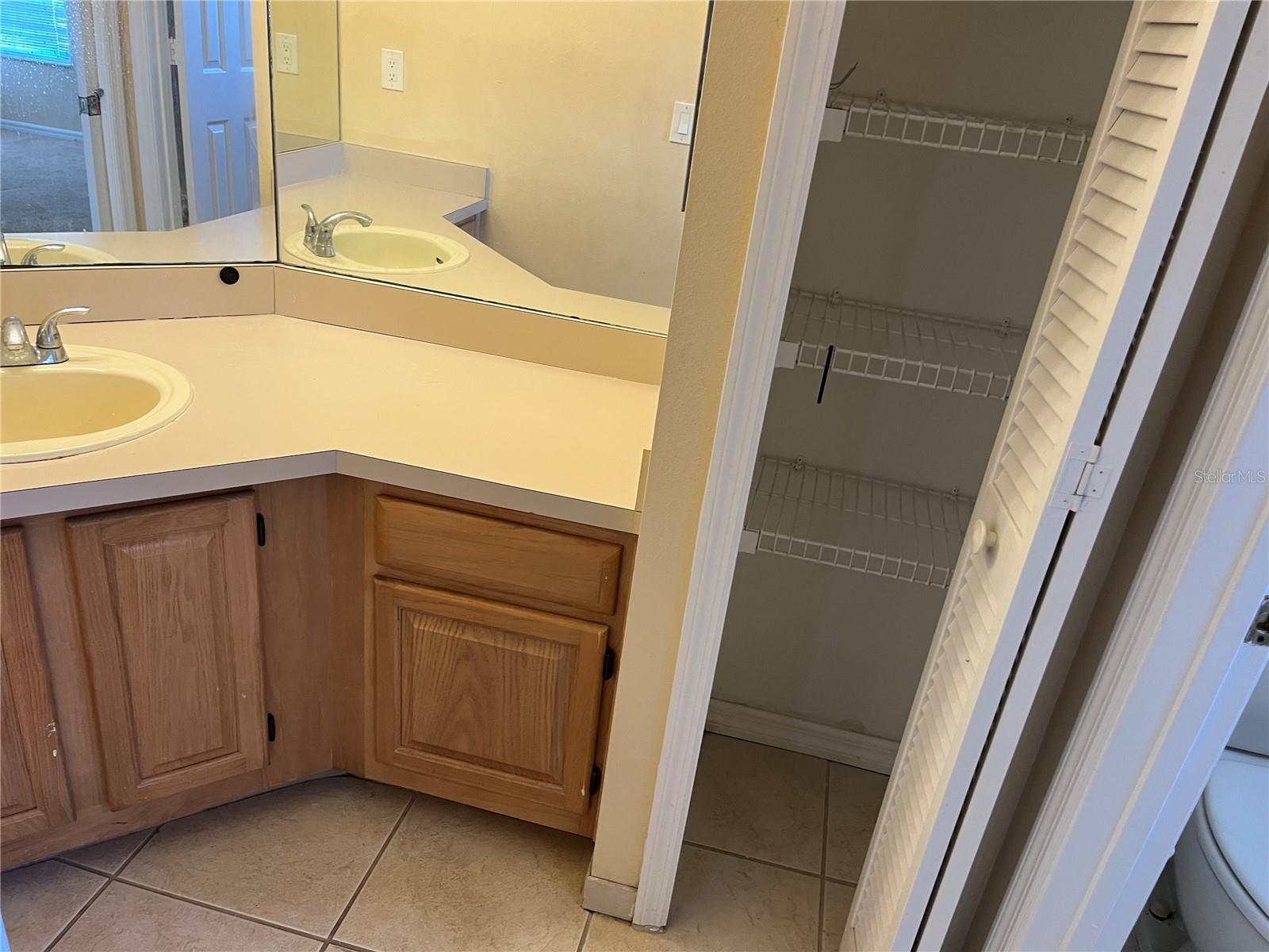 Image 20 of 25 For 2625 Rangeley Court