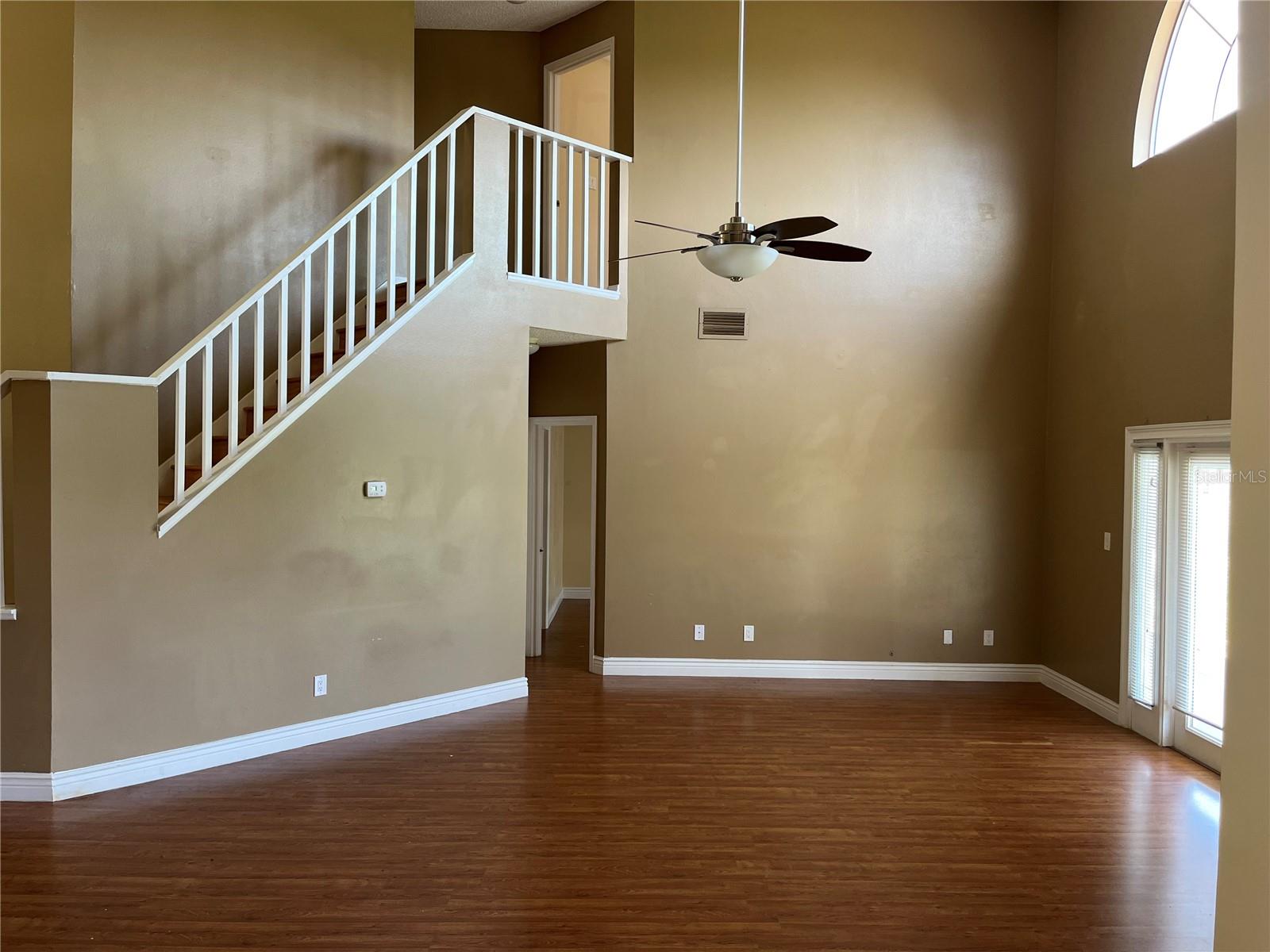 Image 5 of 25 For 2625 Rangeley Court
