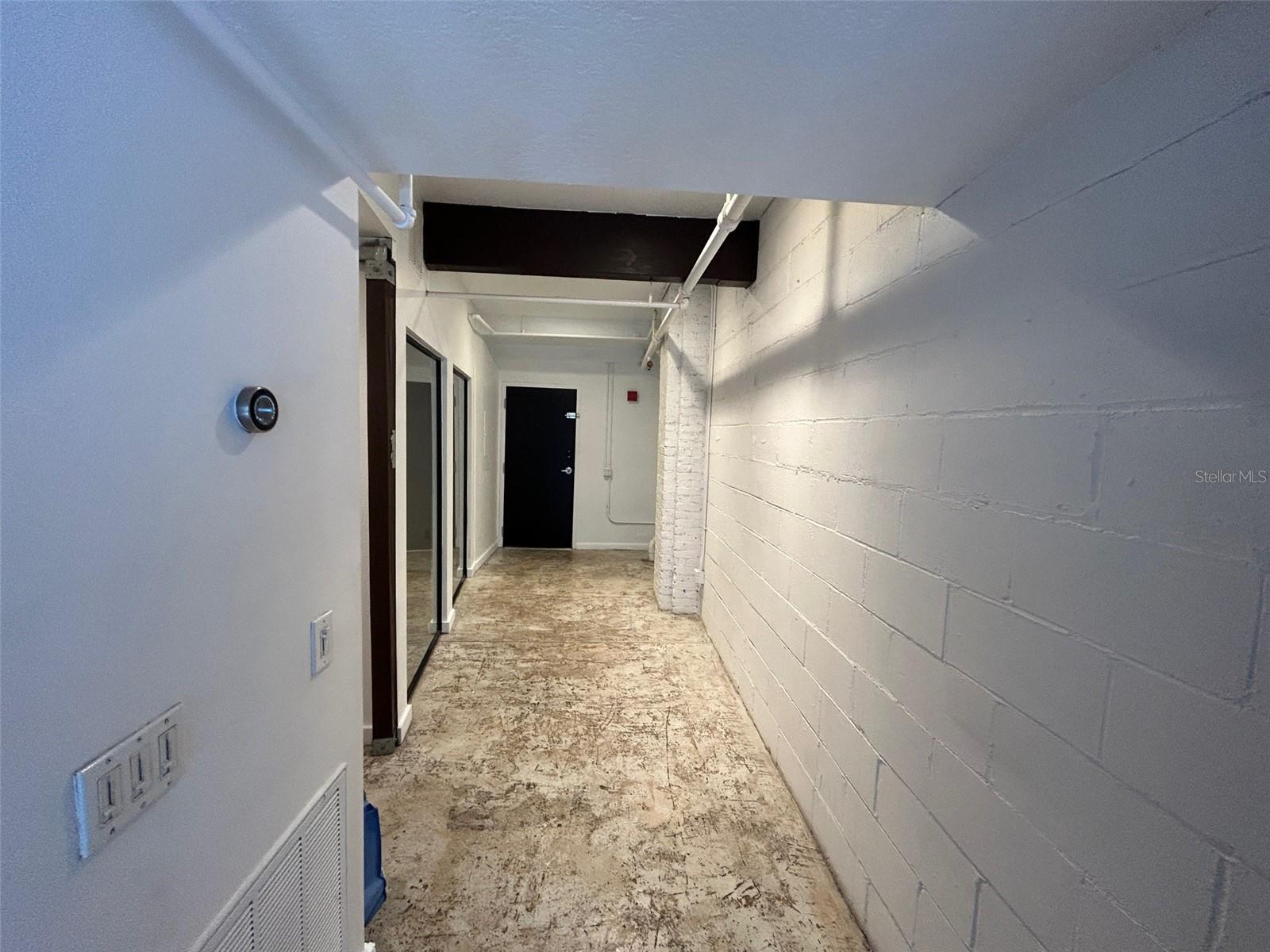 Image 5 of 15 For 62 Colonial Drive 302