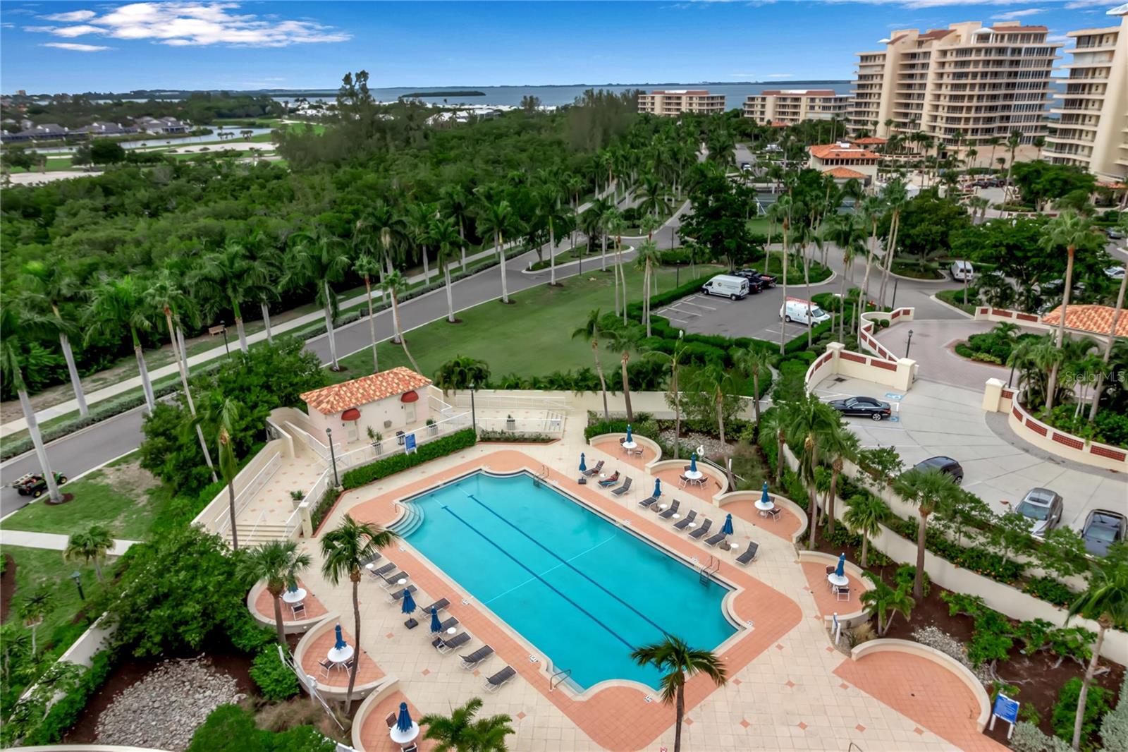 Image 13 of 29 For 3010 Grand Bay Boulevard 472
