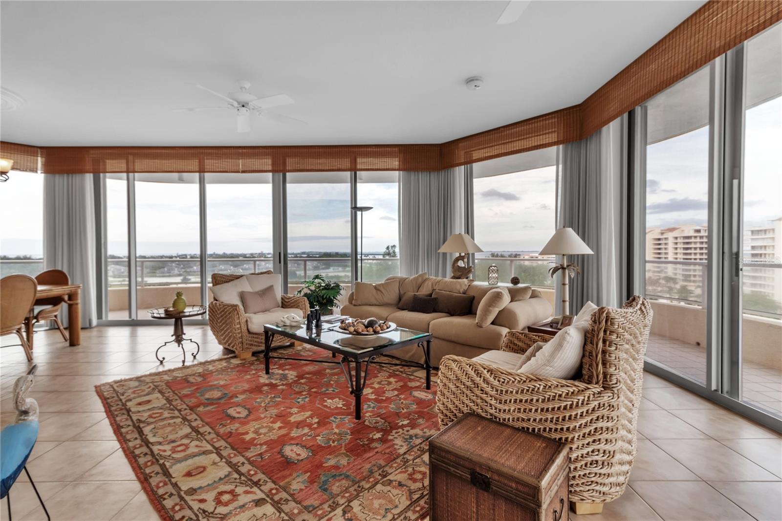 Image 7 of 29 For 3010 Grand Bay Boulevard 472