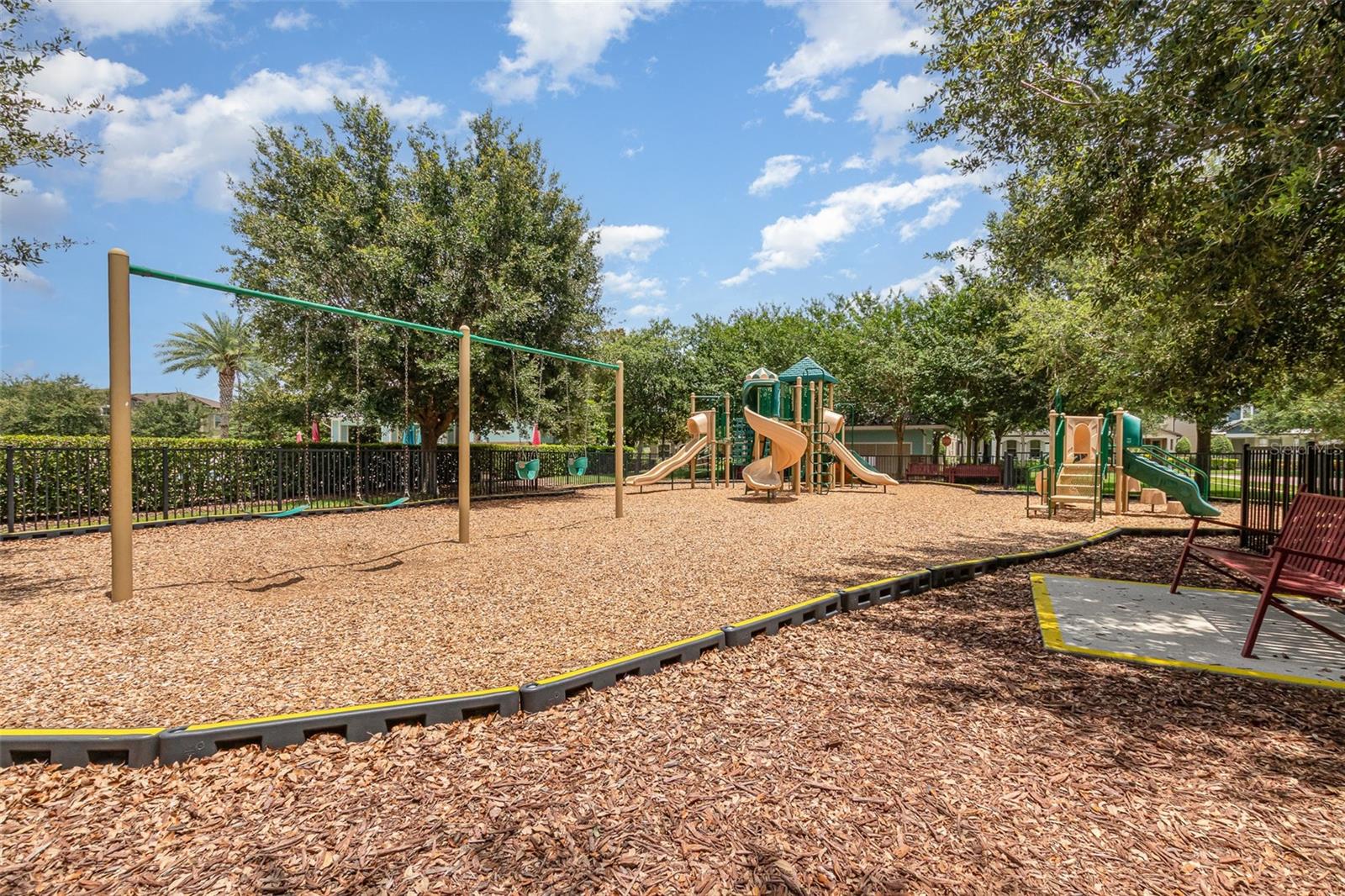 Image 33 of 41 For 14215 Lakeview Park Road