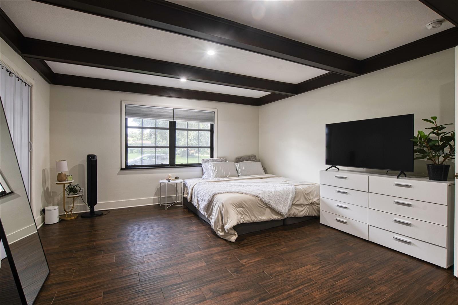 Image 15 of 23 For 1809 Pepperidge Drive