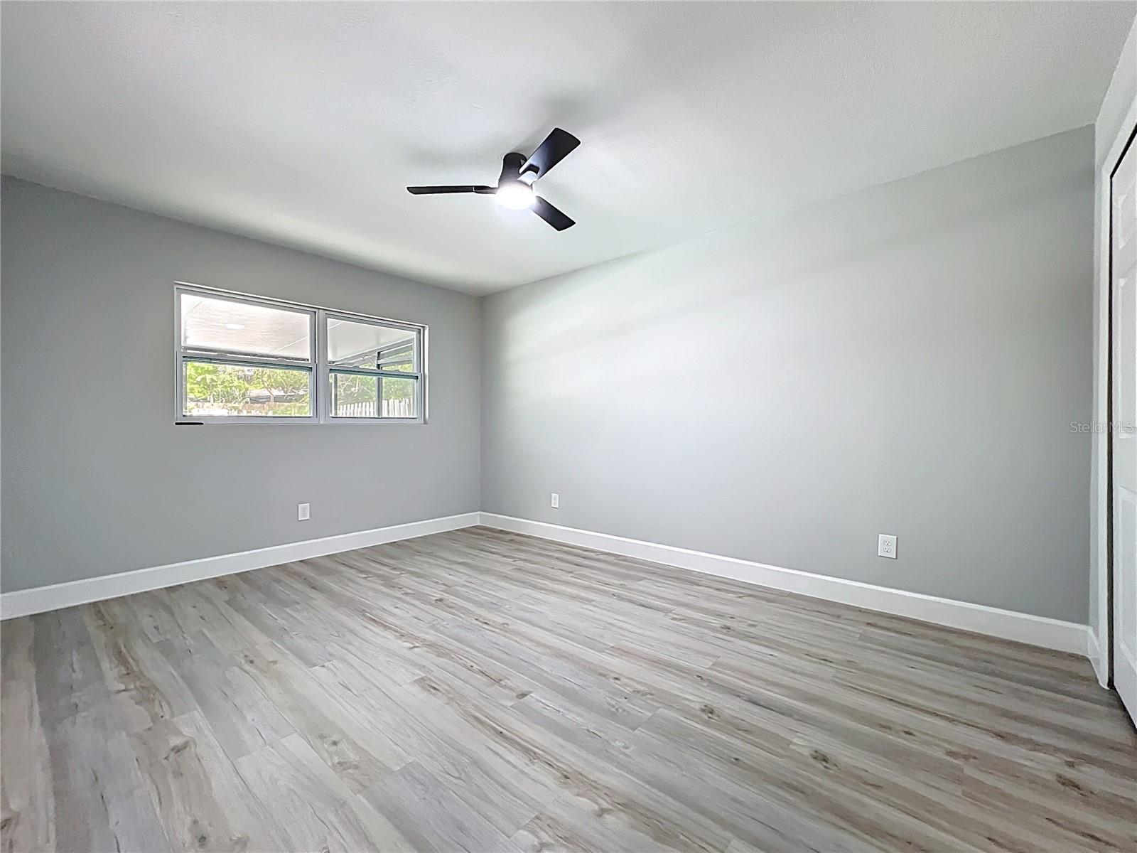 Image 41 of 67 For 8676 Hillside Drive