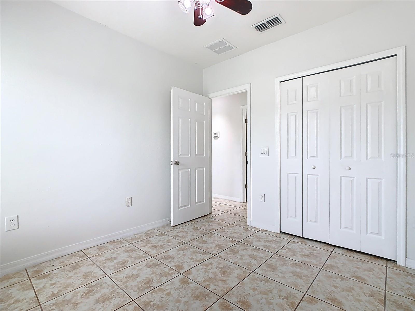 Image 25 of 40 For 4044 Marina Isle Drive
