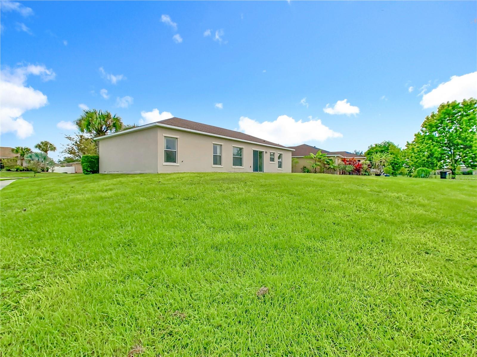 Image 38 of 40 For 4044 Marina Isle Drive