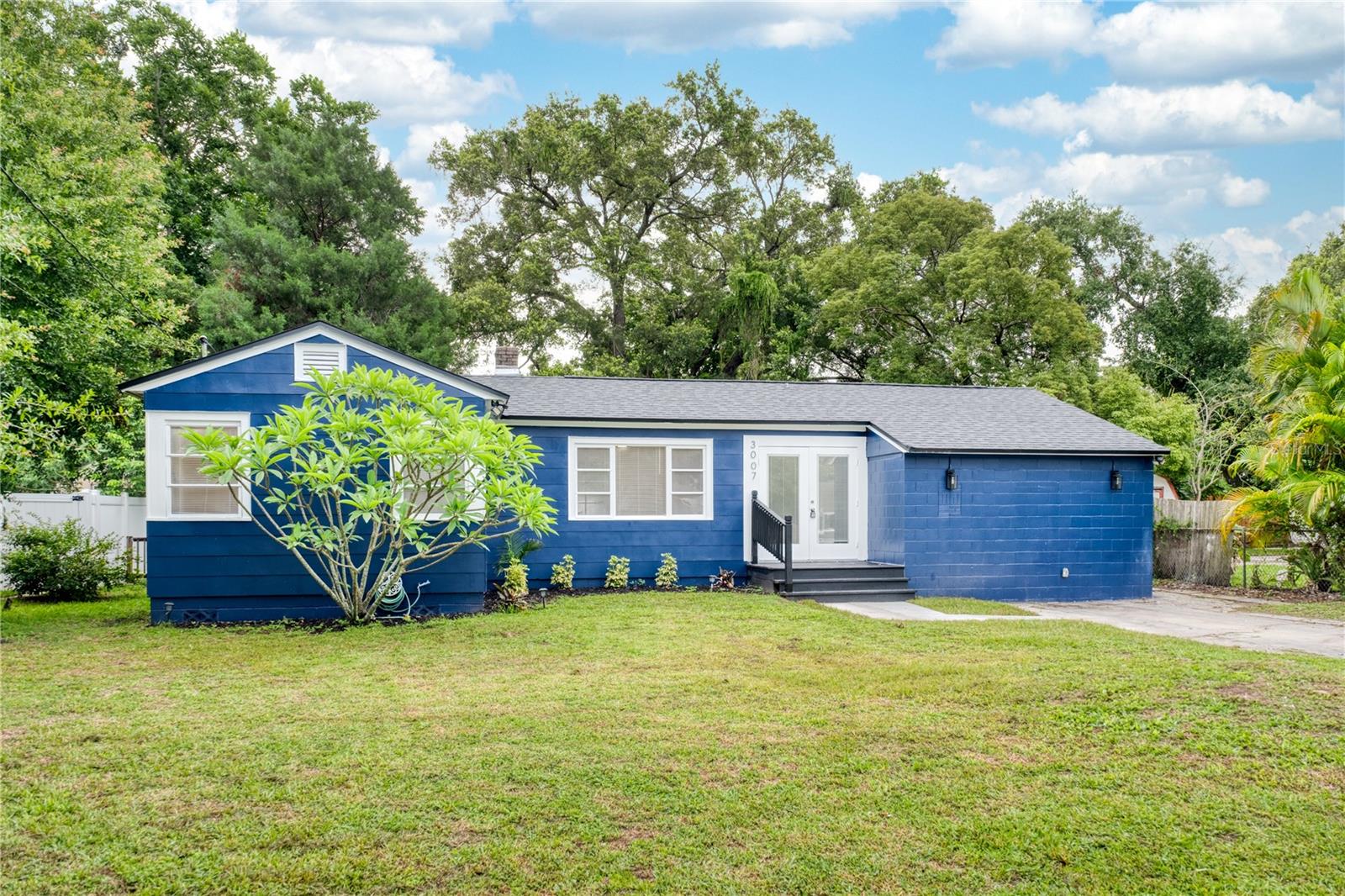 Image 2 of 34 For 3007 Knollwood Circle
