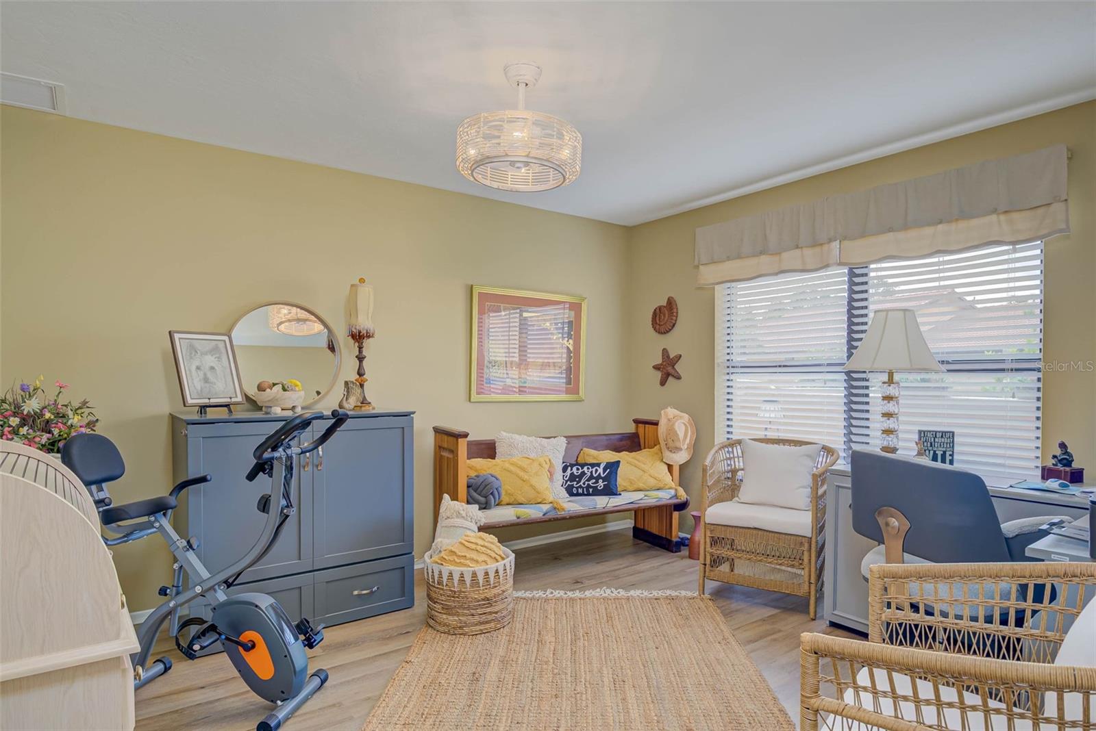 Image 15 of 26 For 5323 Concord Way