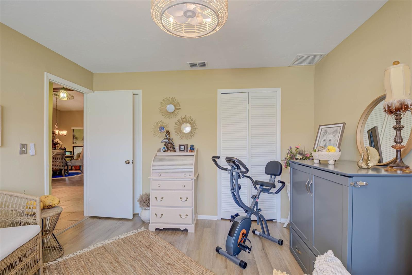 Image 16 of 26 For 5323 Concord Way