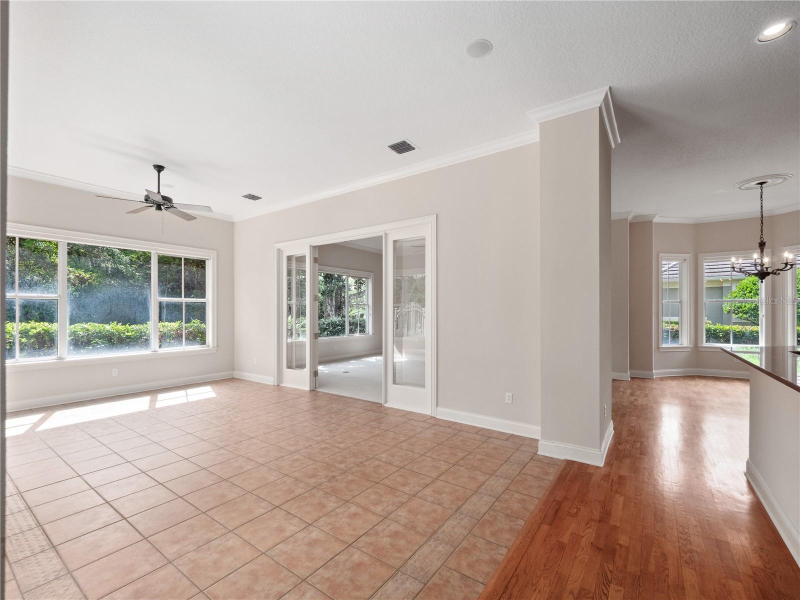 Image 32 of 67 For 3277 Lakeview Oaks Drive