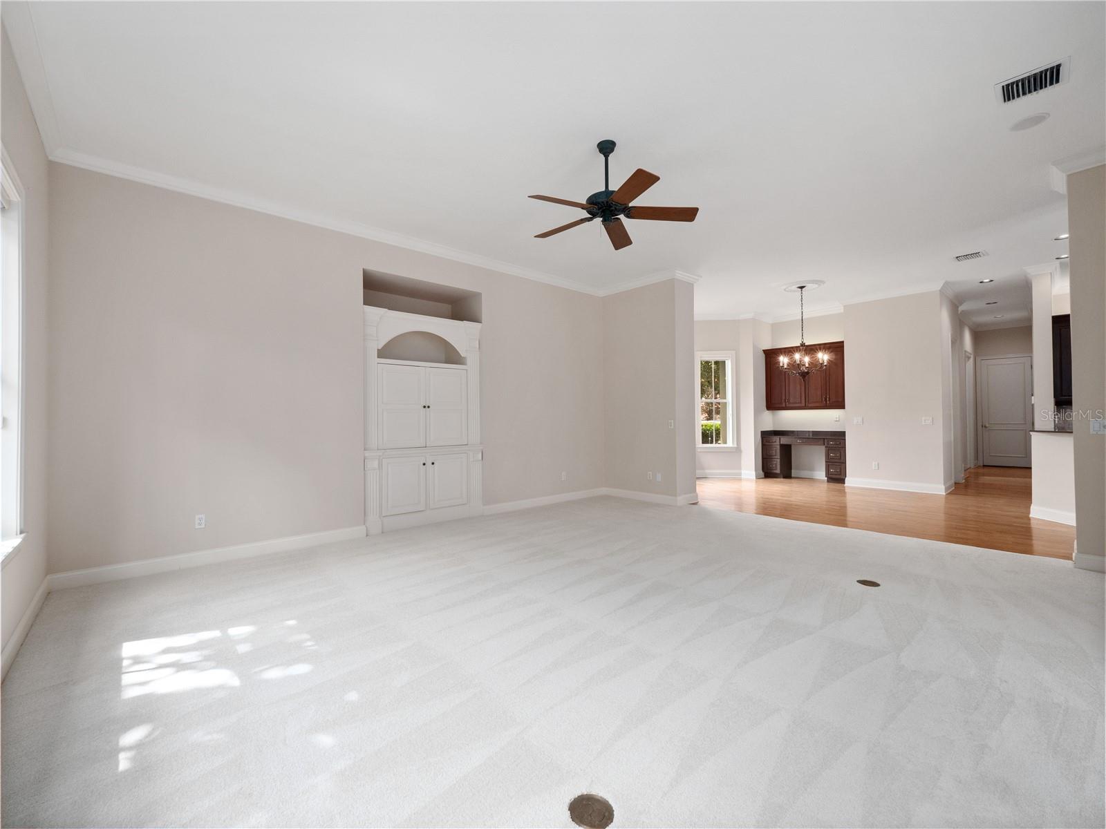 Image 35 of 67 For 3277 Lakeview Oaks Drive