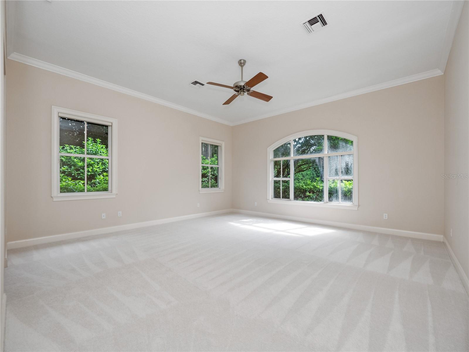 Image 37 of 67 For 3277 Lakeview Oaks Drive