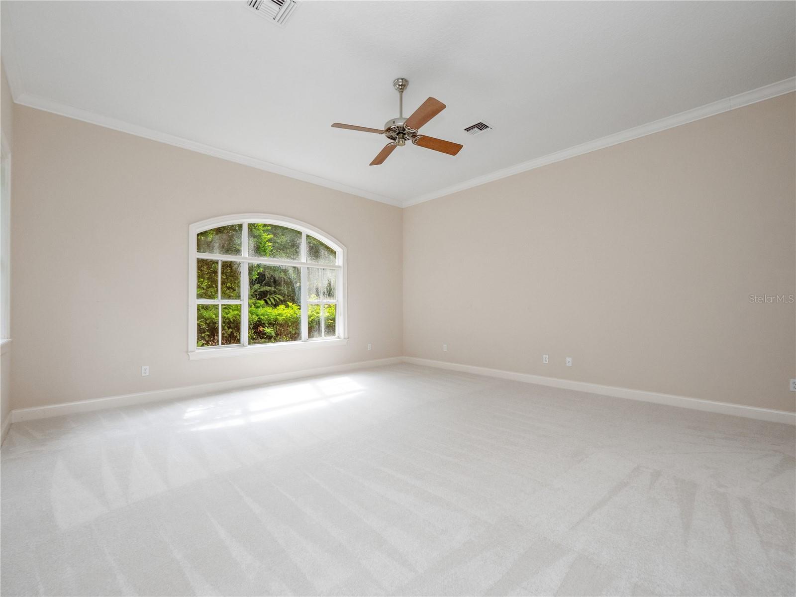 Image 39 of 67 For 3277 Lakeview Oaks Drive