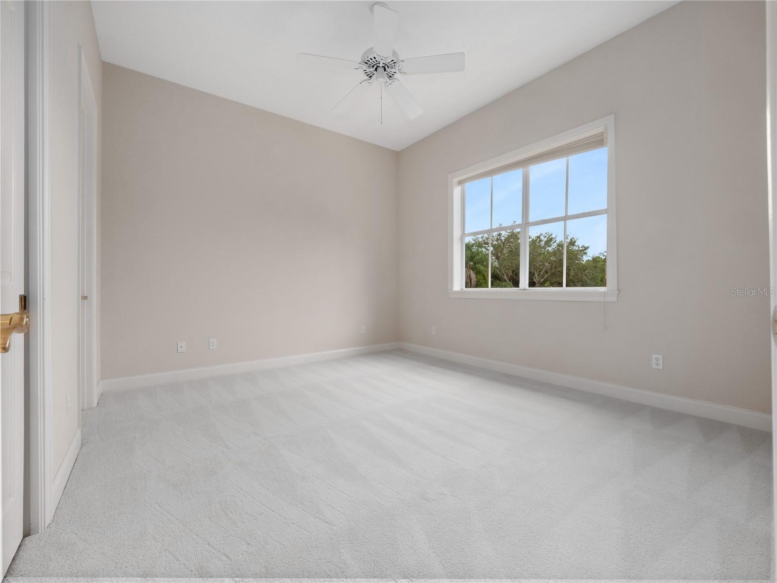 Image 50 of 67 For 3277 Lakeview Oaks Drive