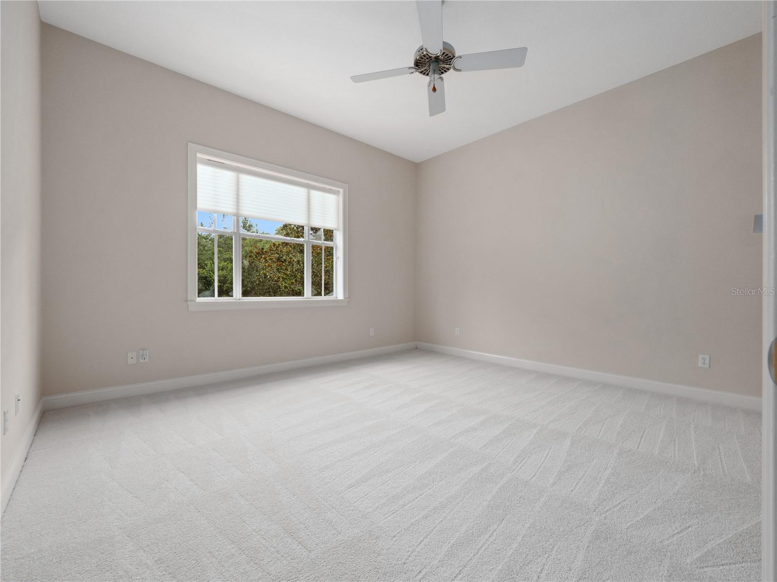 Image 51 of 67 For 3277 Lakeview Oaks Drive