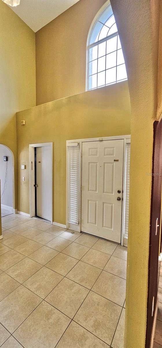 Image 4 of 32 For 3222 Reserve Court
