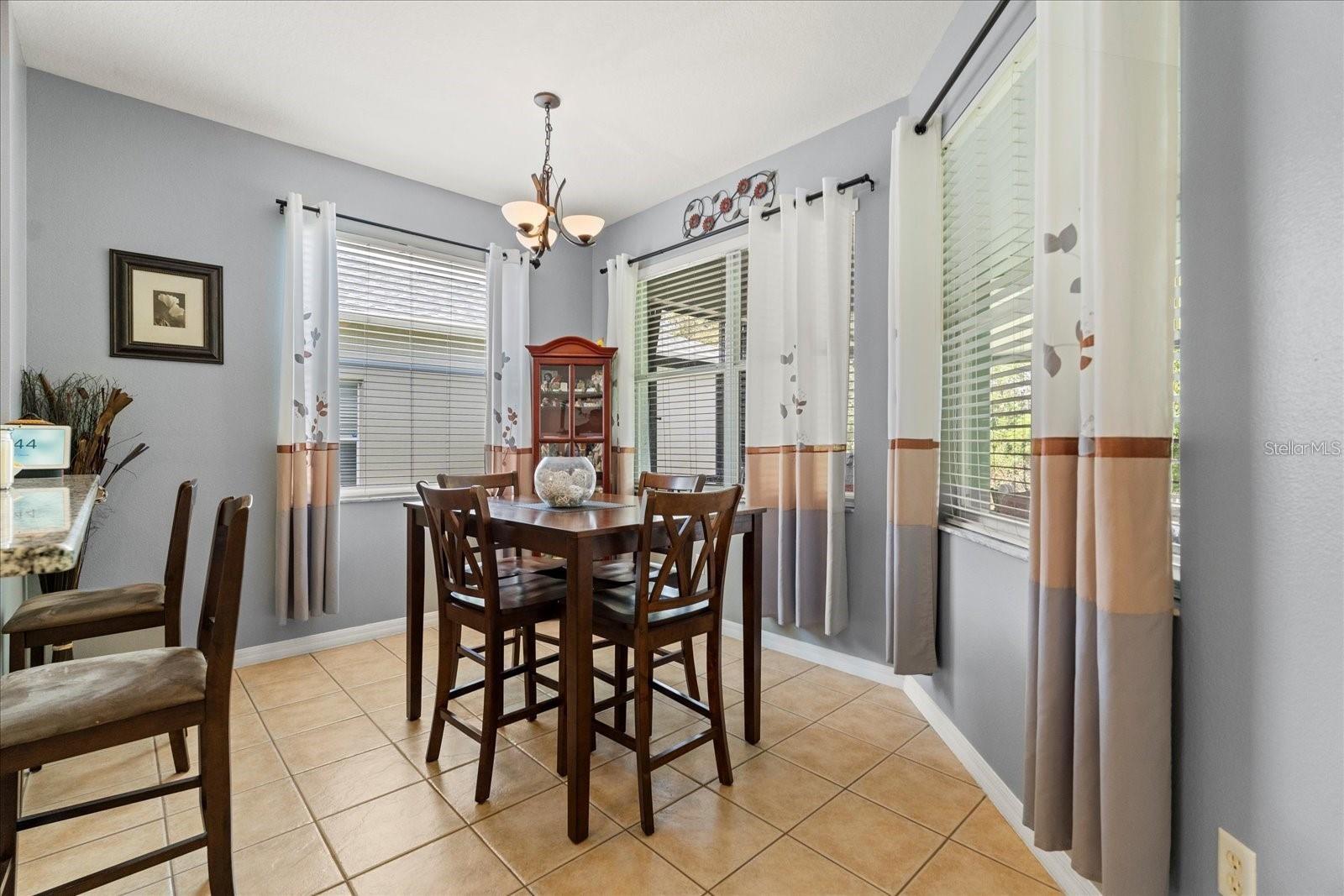 Image 28 of 46 For 13909 Eylewood Drive