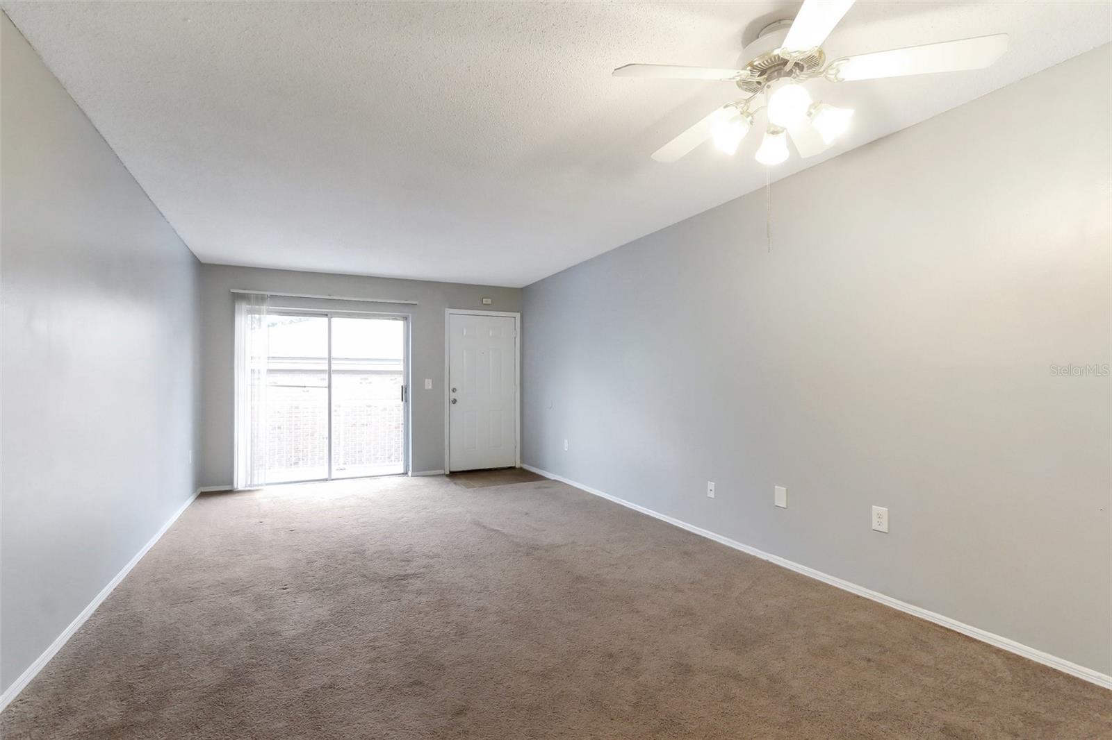 Image 12 of 22 For 2520 Caper Lane 206