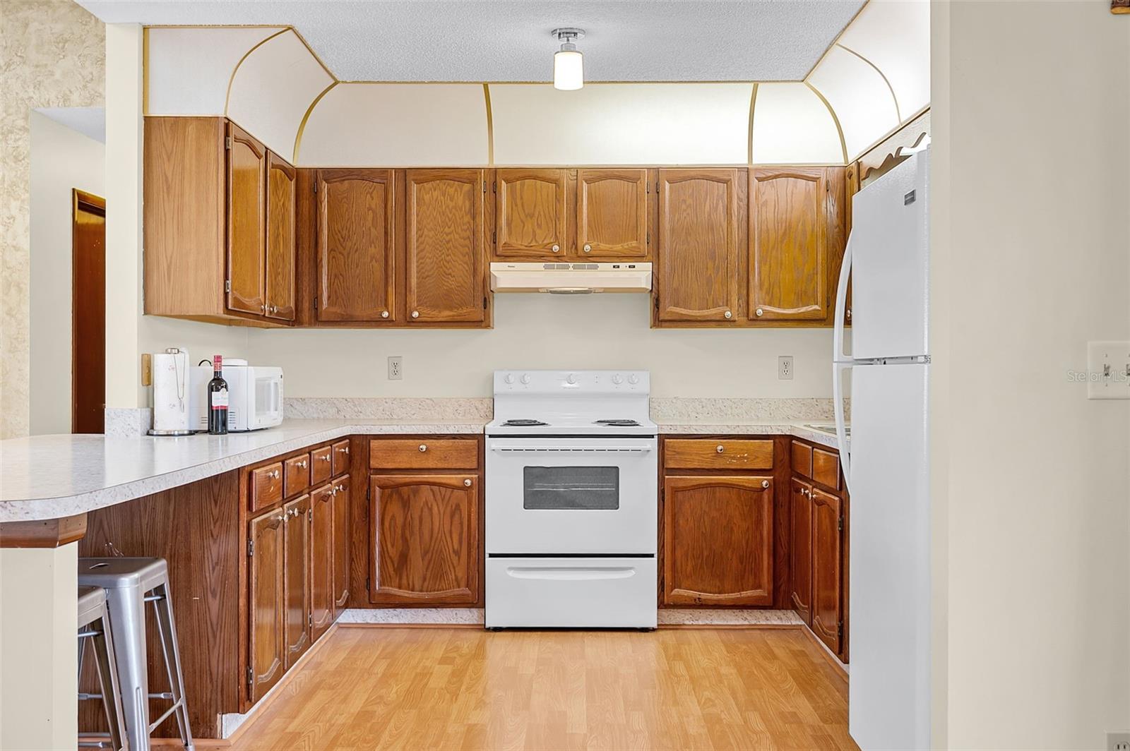 Image 10 of 42 For 281 Greenbrier Avenue