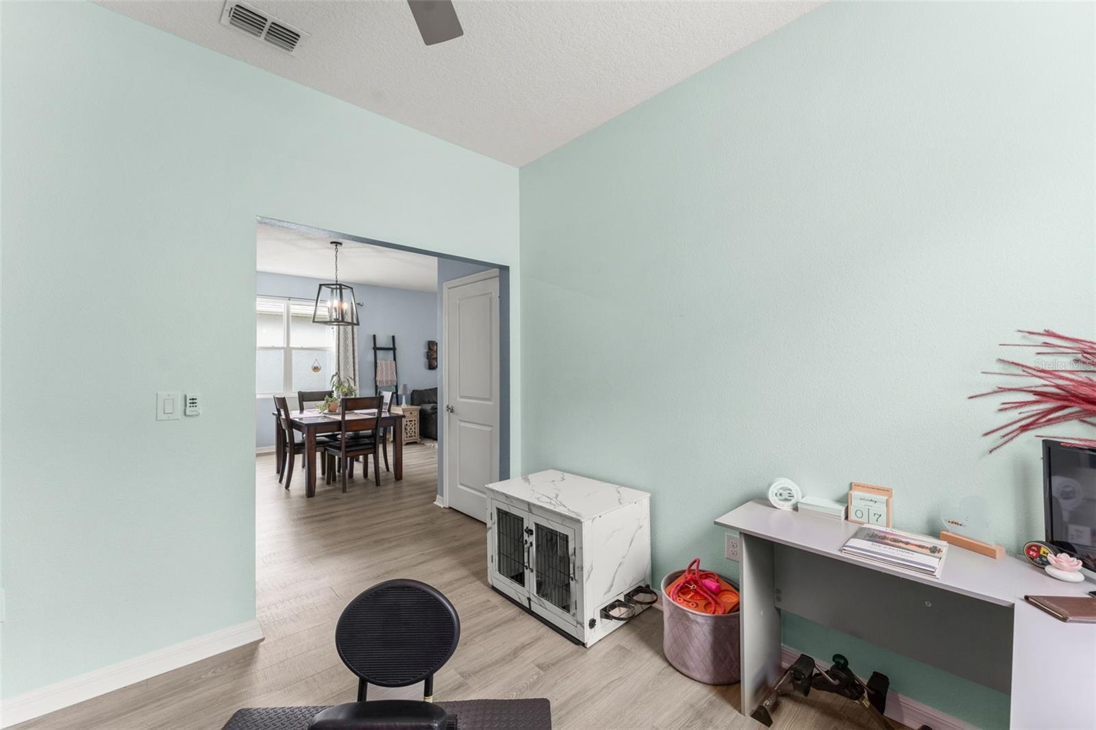 Image 11 of 37 For 5395 Sunshine Drive