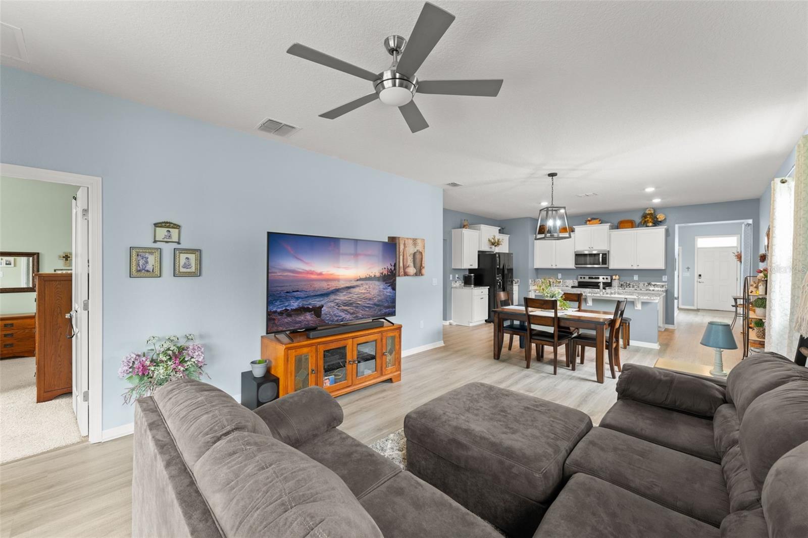 Image 20 of 37 For 5395 Sunshine Drive