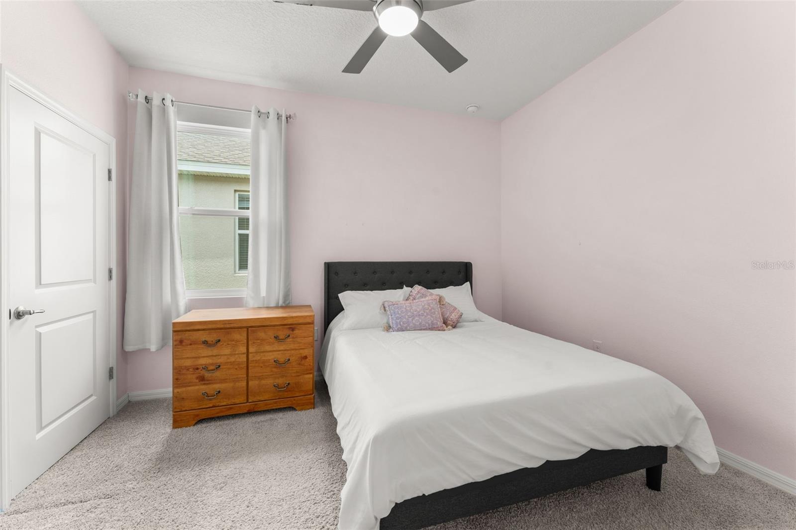 Image 6 of 37 For 5395 Sunshine Drive