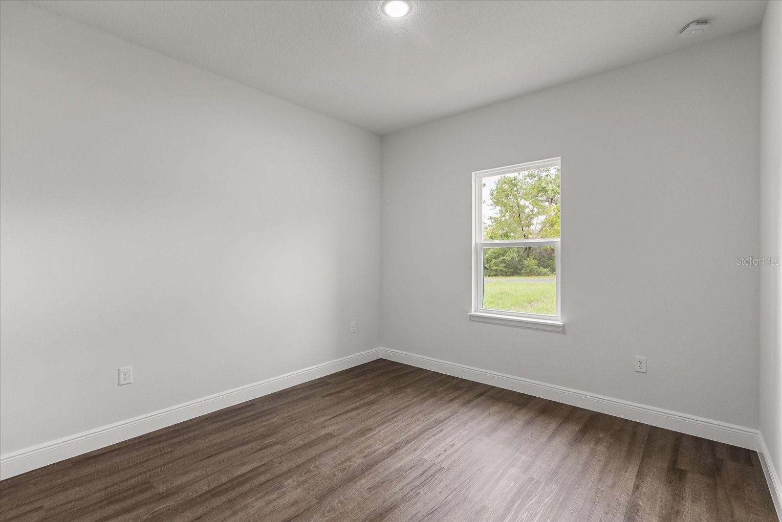 Image 20 of 46 For 17397 Sw 41st Cir