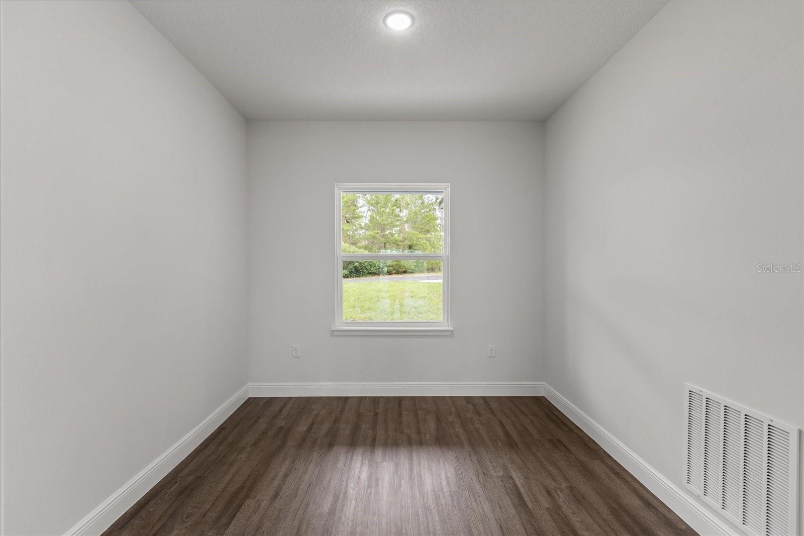 Image 34 of 46 For 17397 Sw 41st Cir