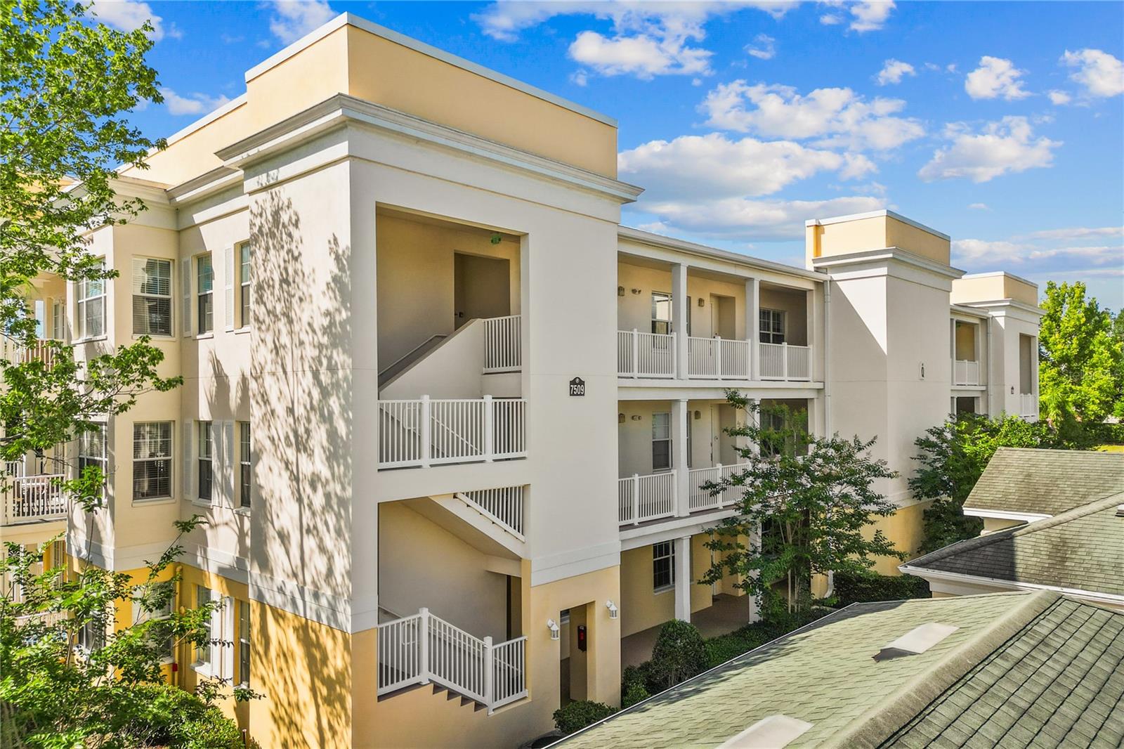 Details for 7509 Mourning Dove Circle 302, REUNION, FL 34747